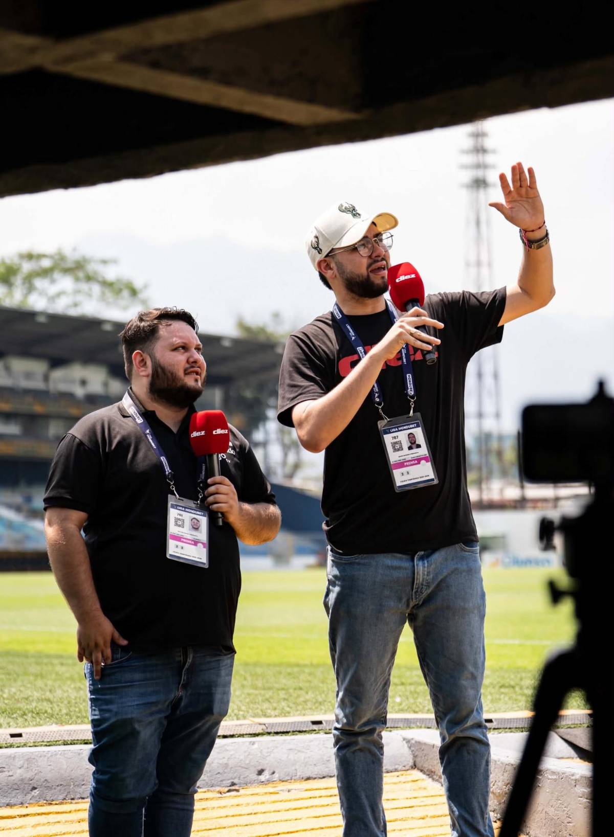 Infiltrados, tiktoker sorprende y aficionada enamora: Ambiente en la final Marathón vs Motagua