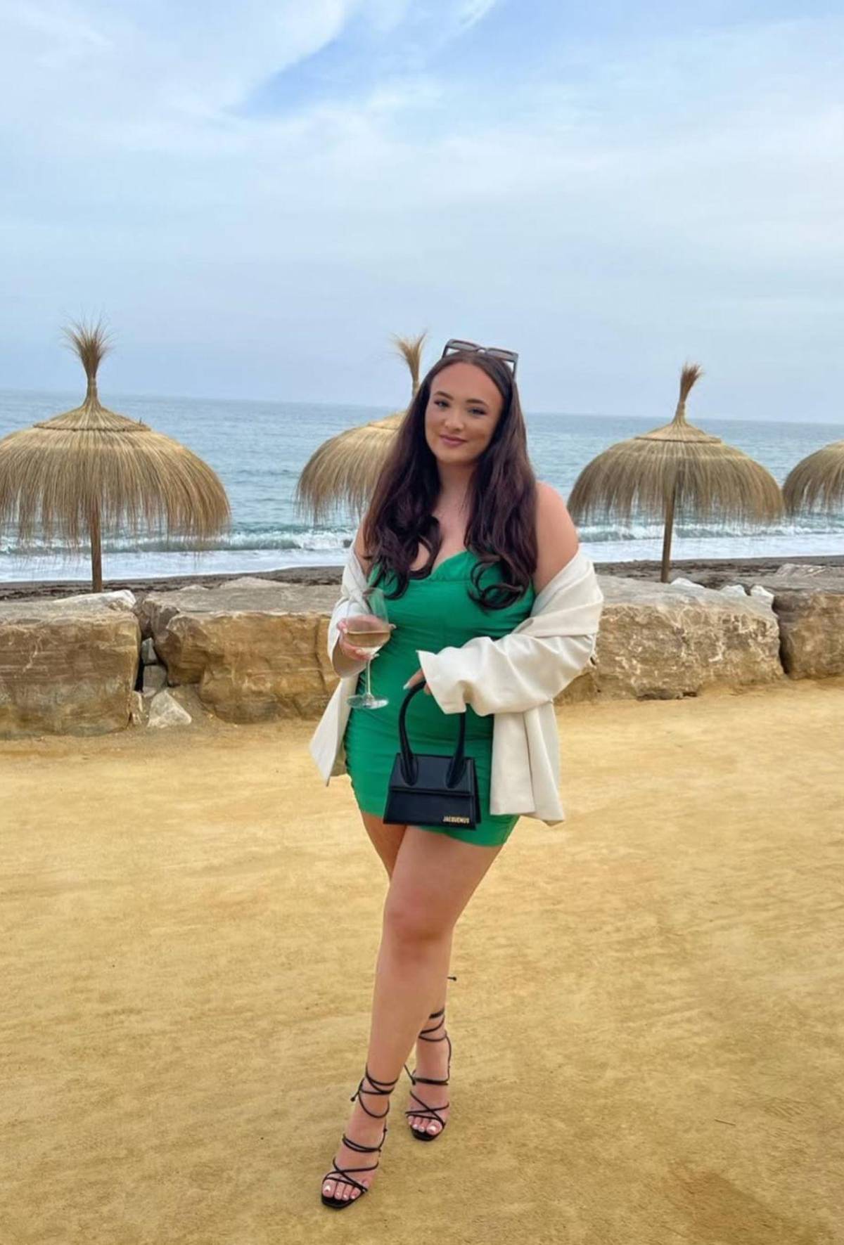 Misterio en Sri Lanka: Influencer Ebony McIntosh muere en sus vacaciones