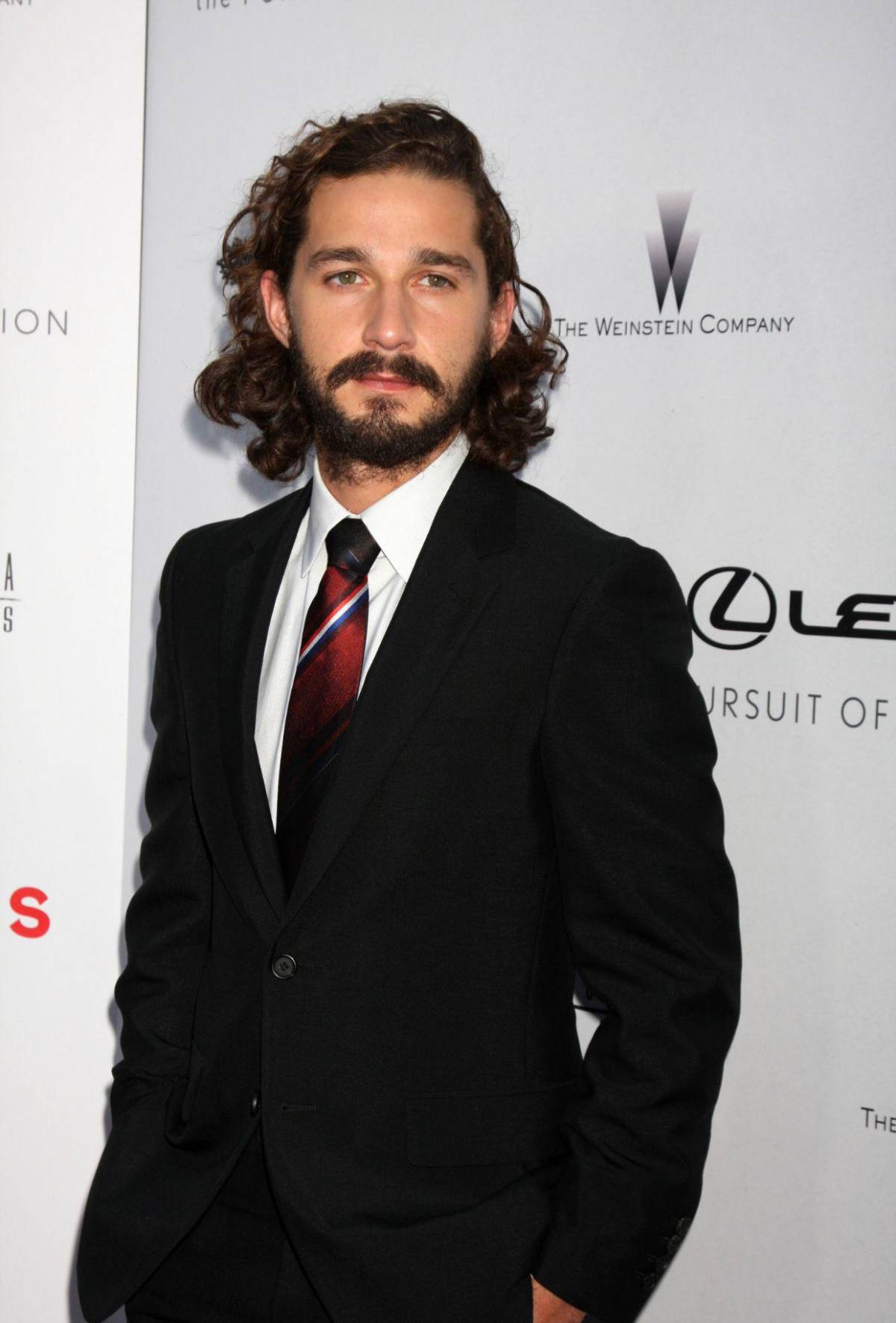 Shia LaBeouf se declara culpable de agresión y recibe libertad condicional