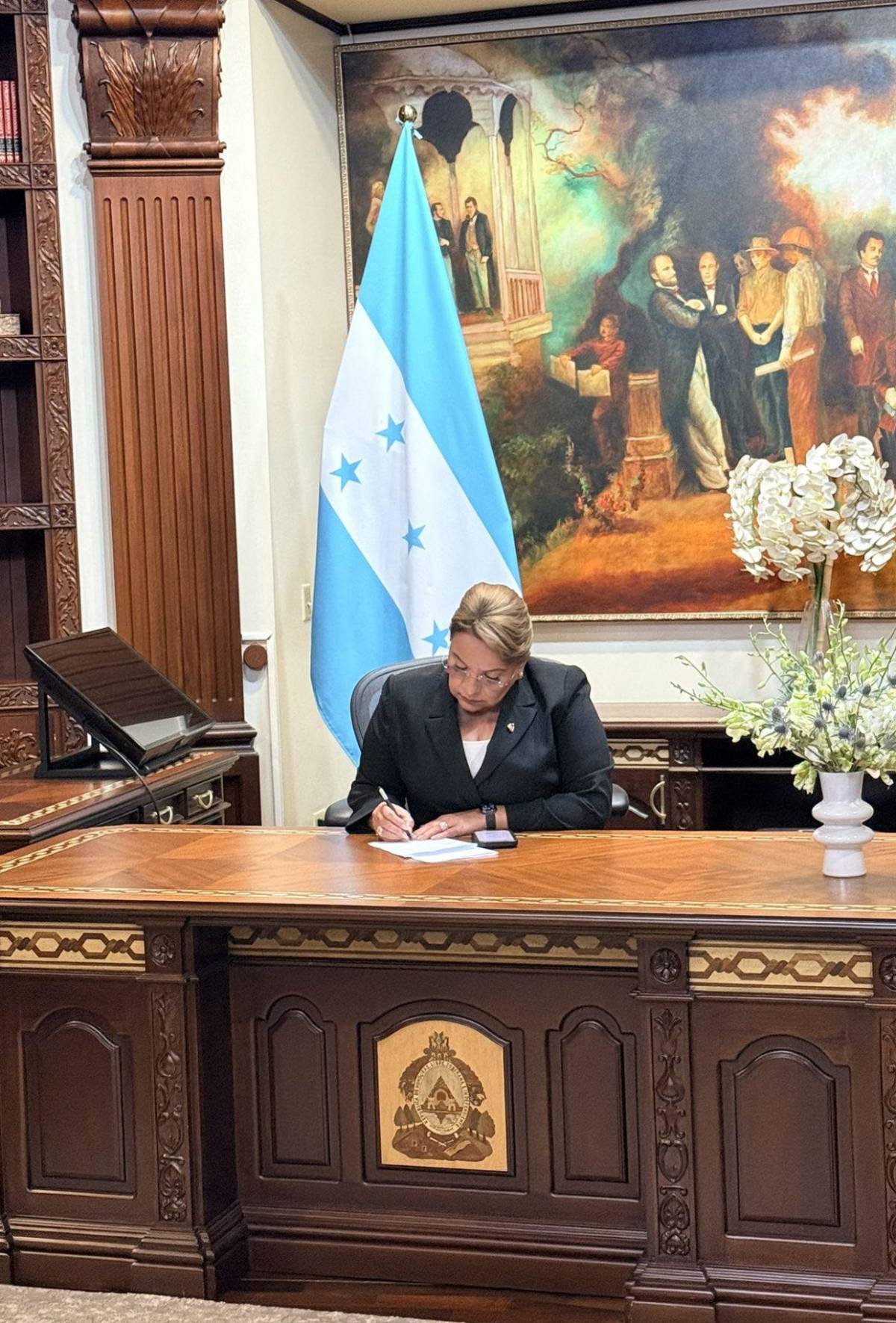 Así fueron las últimas horas de Xiomara Castro como presidenta de Honduras