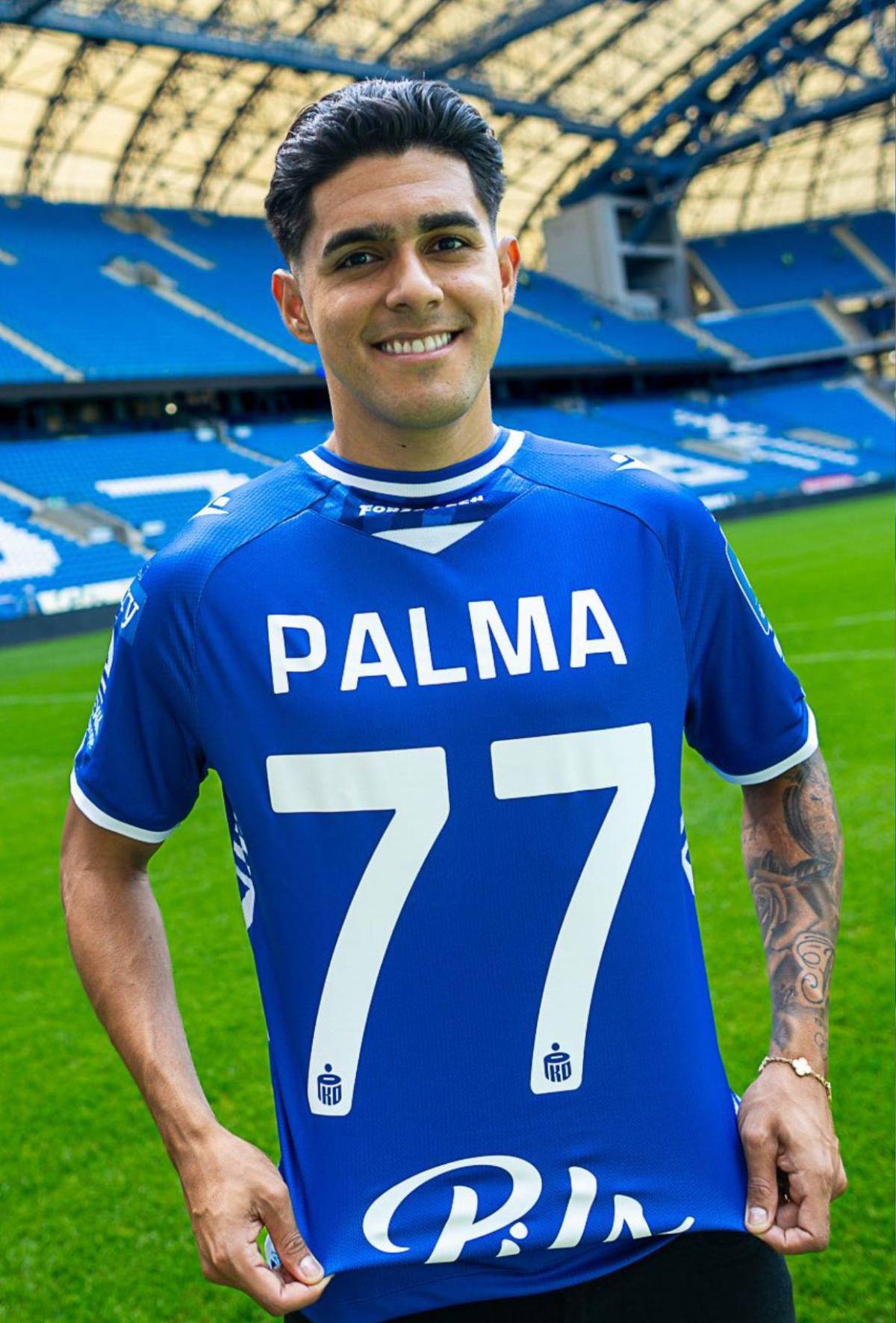 ¿Cuántos futbolistas hondureños hay jugando actualmente en Europa?