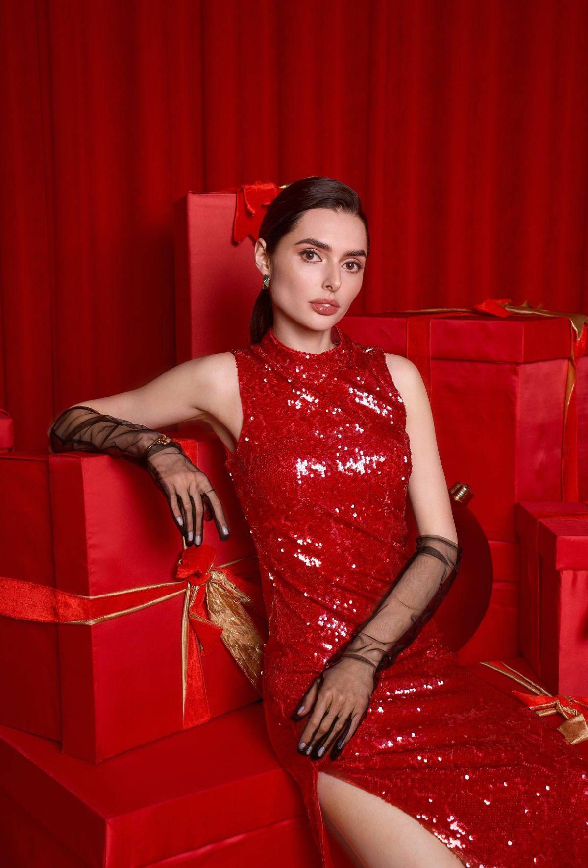 ¿Cómo vestir en Navidad y Año Nuevo? Equilibrio entre riesgo y brillos