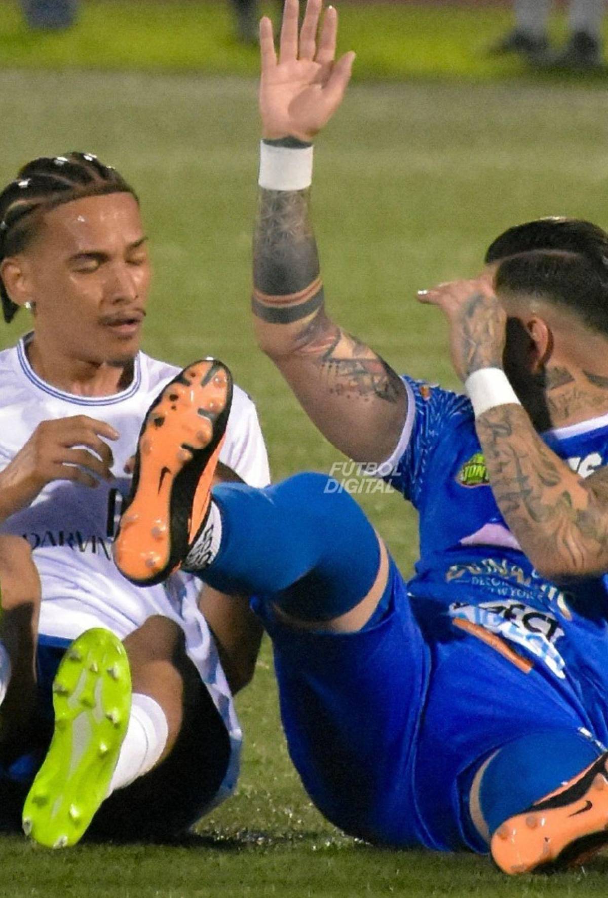 Tras juego de tiktokers, La More deja consejo para mejorar taquillas en Honduras