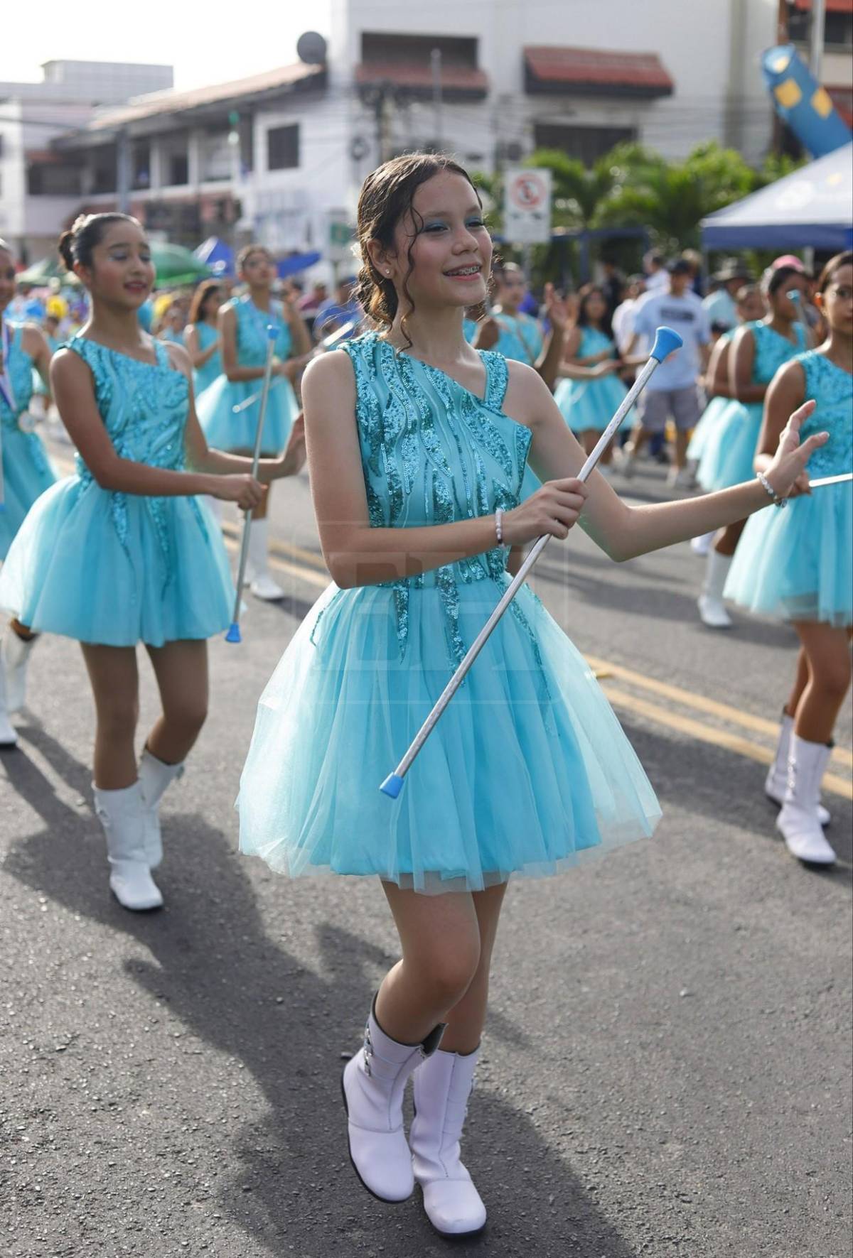 Ambiente festivo y patriótico en San Pedro Sula por aniversario de independencia de Honduras
