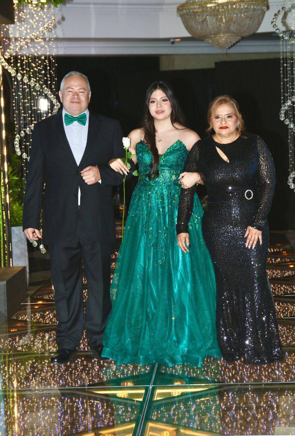 Padres y seniors, juntos en la Prom Night 2026 de Dowal School