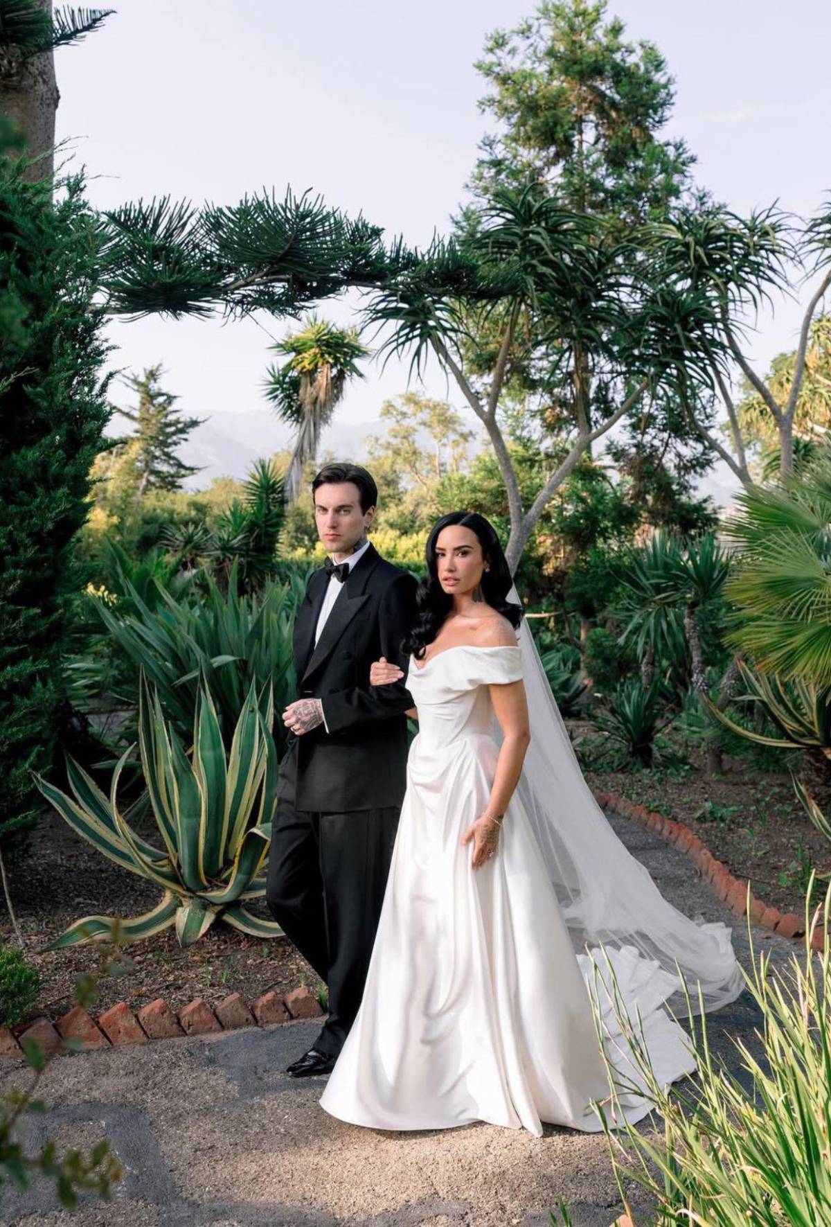 Ceremonia al aire libre y 135 invitados: Detalles de la boda de Demi Lovato y Jutes