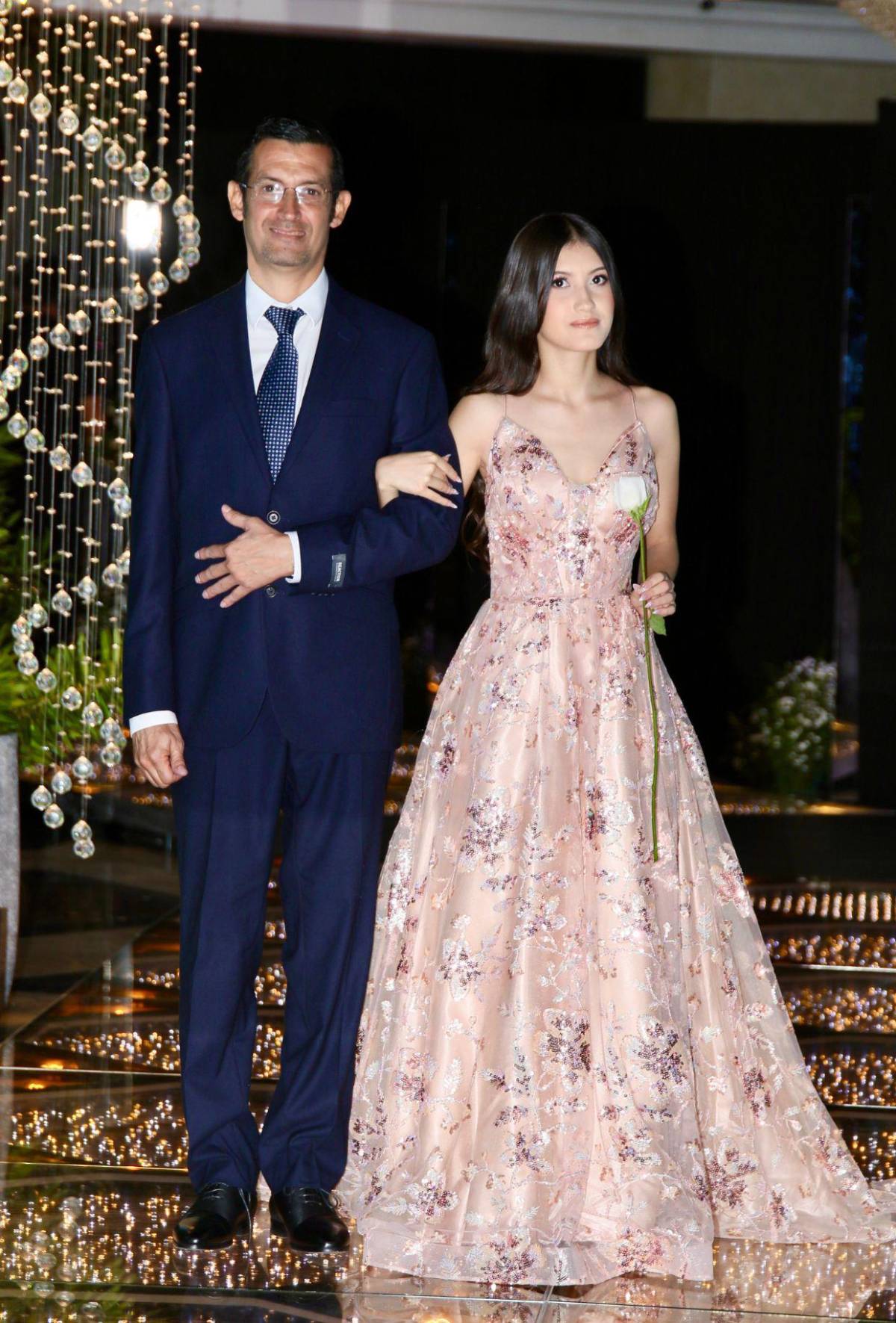 Padres y seniors, juntos en la Prom Night 2026 de Dowal School