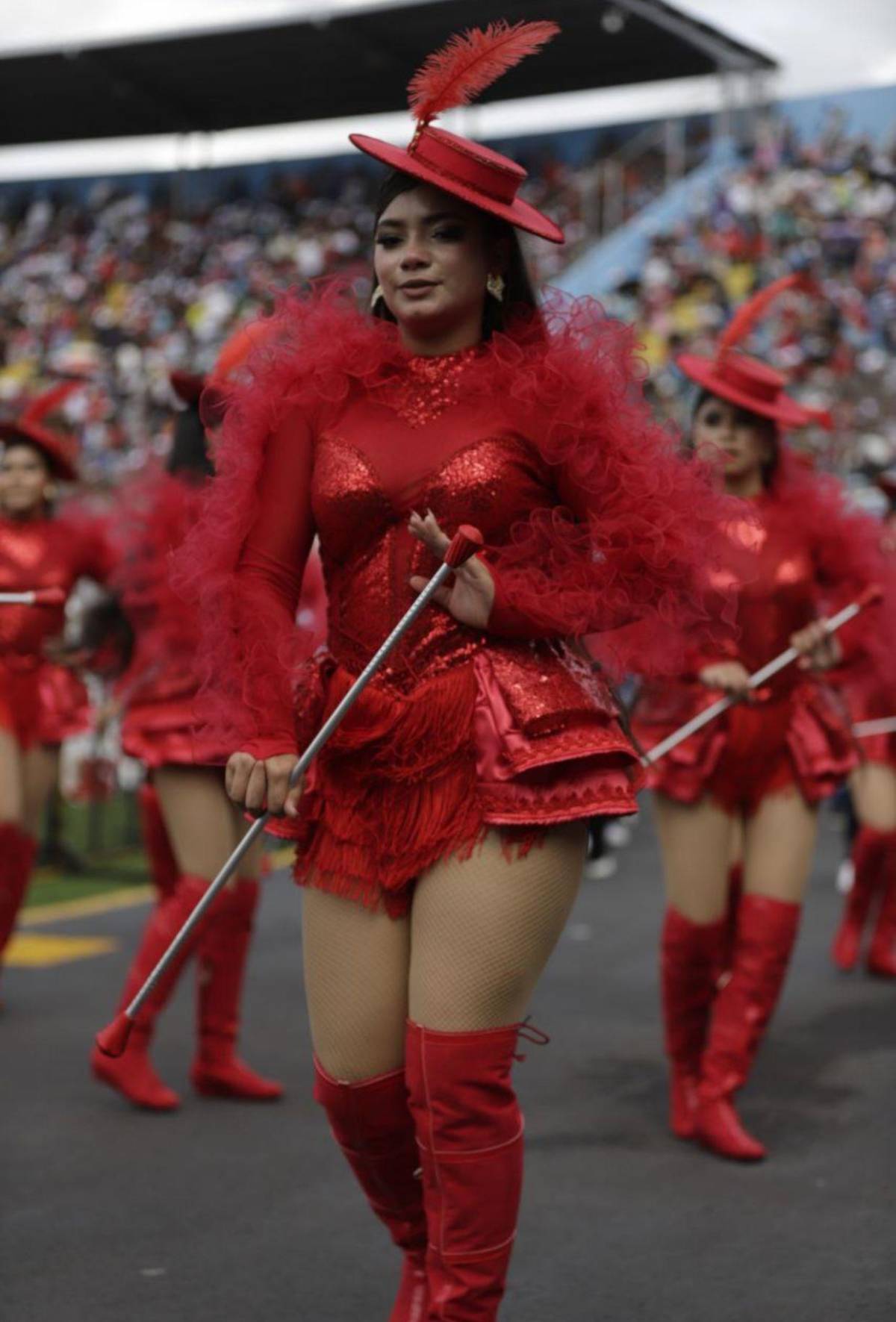 Saylin Bonilla, del Vuelo de Águila, se roba las miradas en el Estadio Nacional