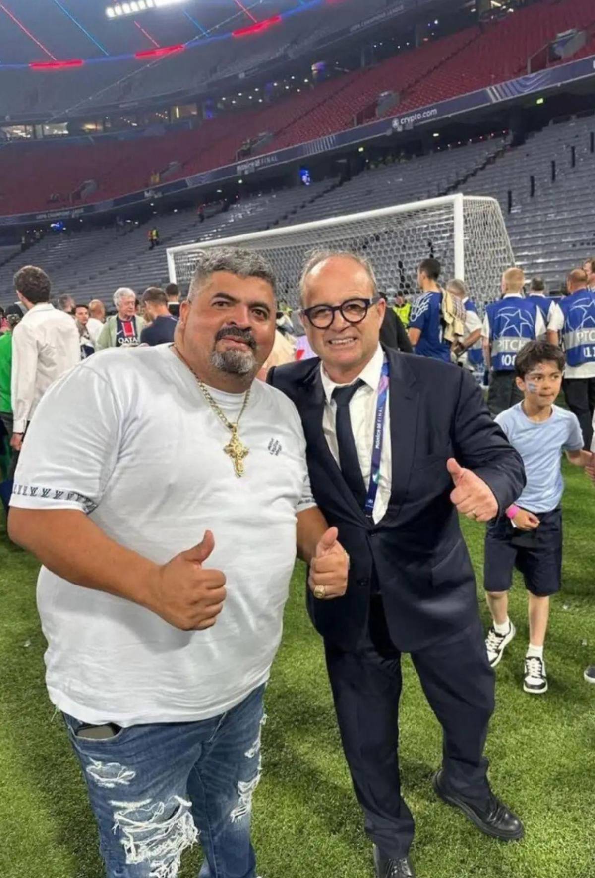 Primera fila en el Mundial: Presidente del Vida y sus lujos viviendo en Estados Unidos