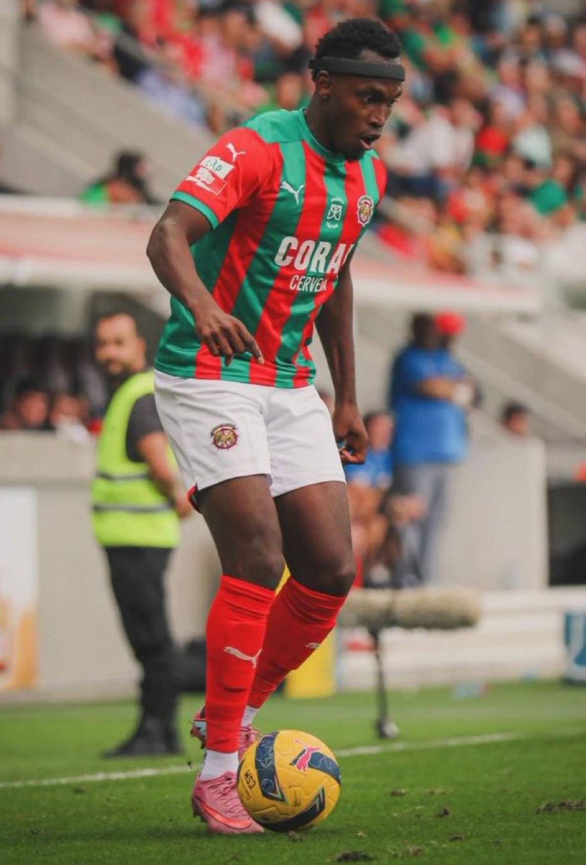 Fichajes: Elis regresaría a EE UU, Dereck Moncada apunta a Europa y el nuevo DT de Honduras