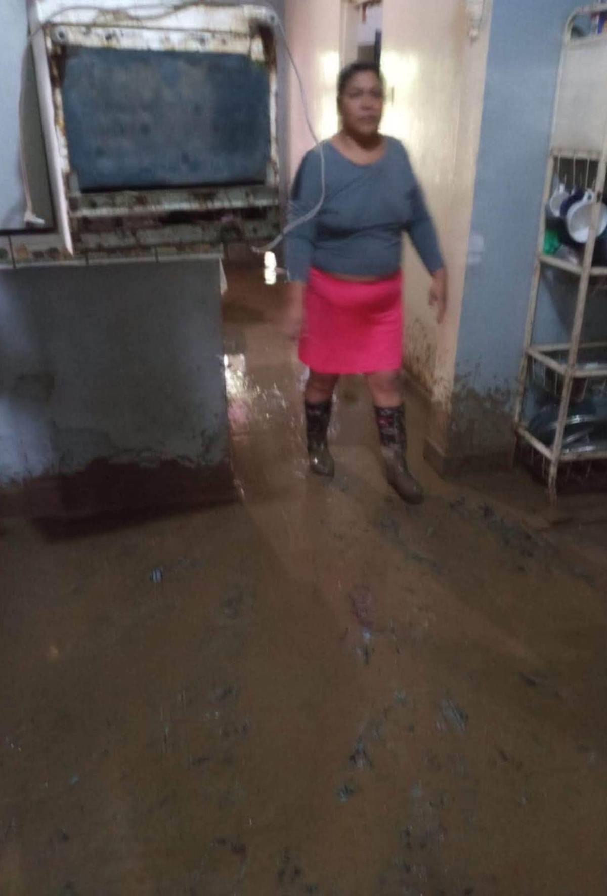 Lluvias dejan inundaciones y personas damnificadas en Santa Cruz de Yojoa