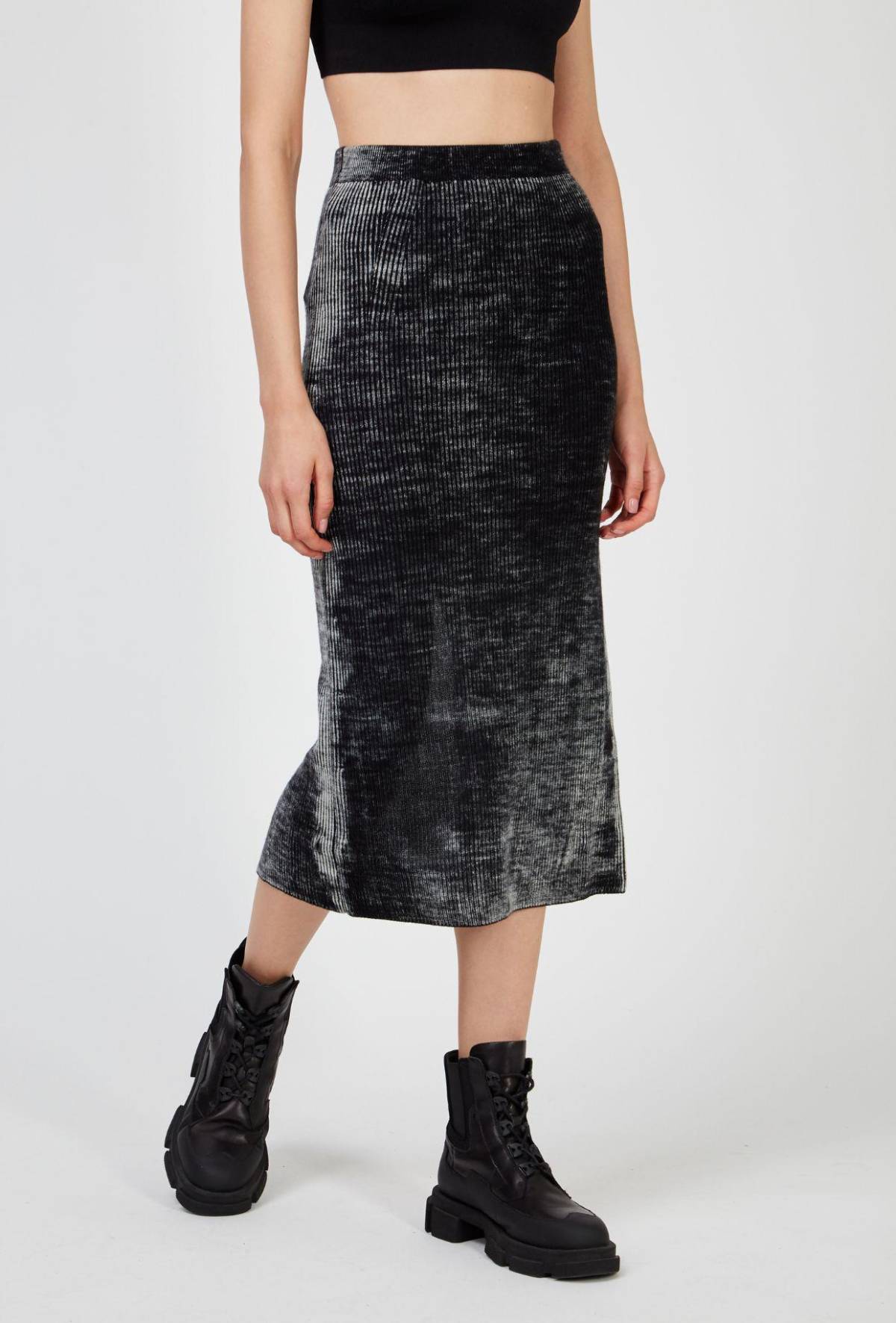 Moda femenina en 2026: prendas, colores y texturas esenciales