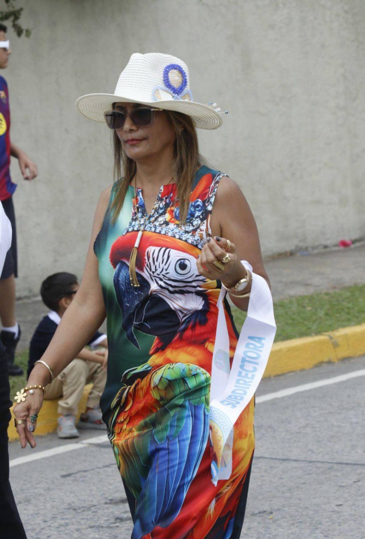 ¡Ellas también roban suspiros! Maestras que acapararon reflectores en los desfiles