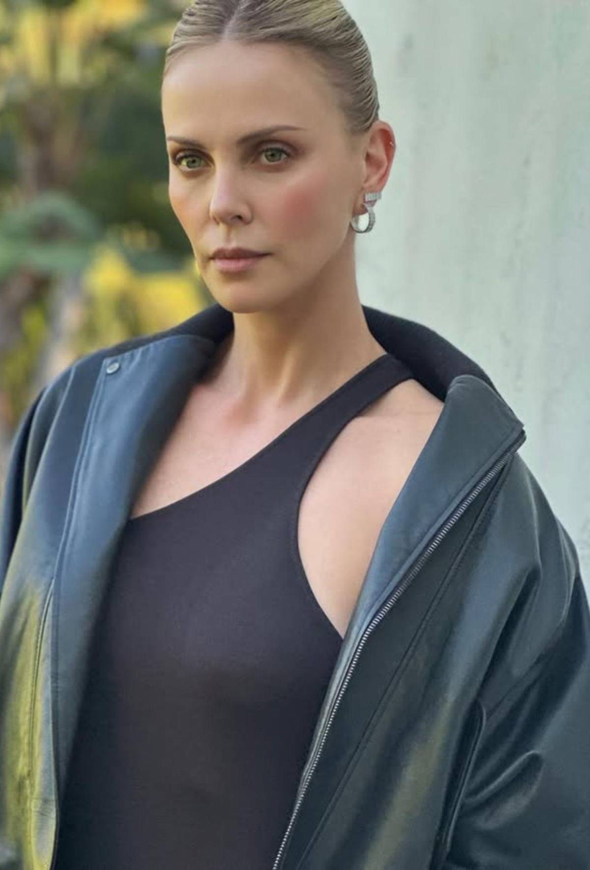 De una tragedia familiar al Oscar: la historia detrás de Charlize Theron