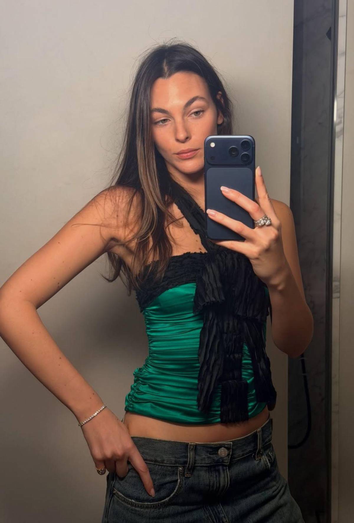 Vittoria Ceretti, la modelo italiana que conquistó a DiCaprio y debutó con él en los Oscar 2026