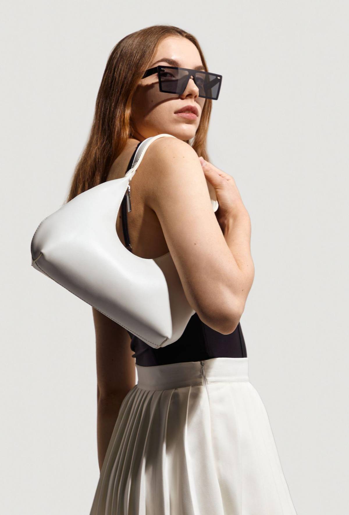 El cuero es tendencia en 2025: Cómo lucir esta prenda clásica de manera moderna