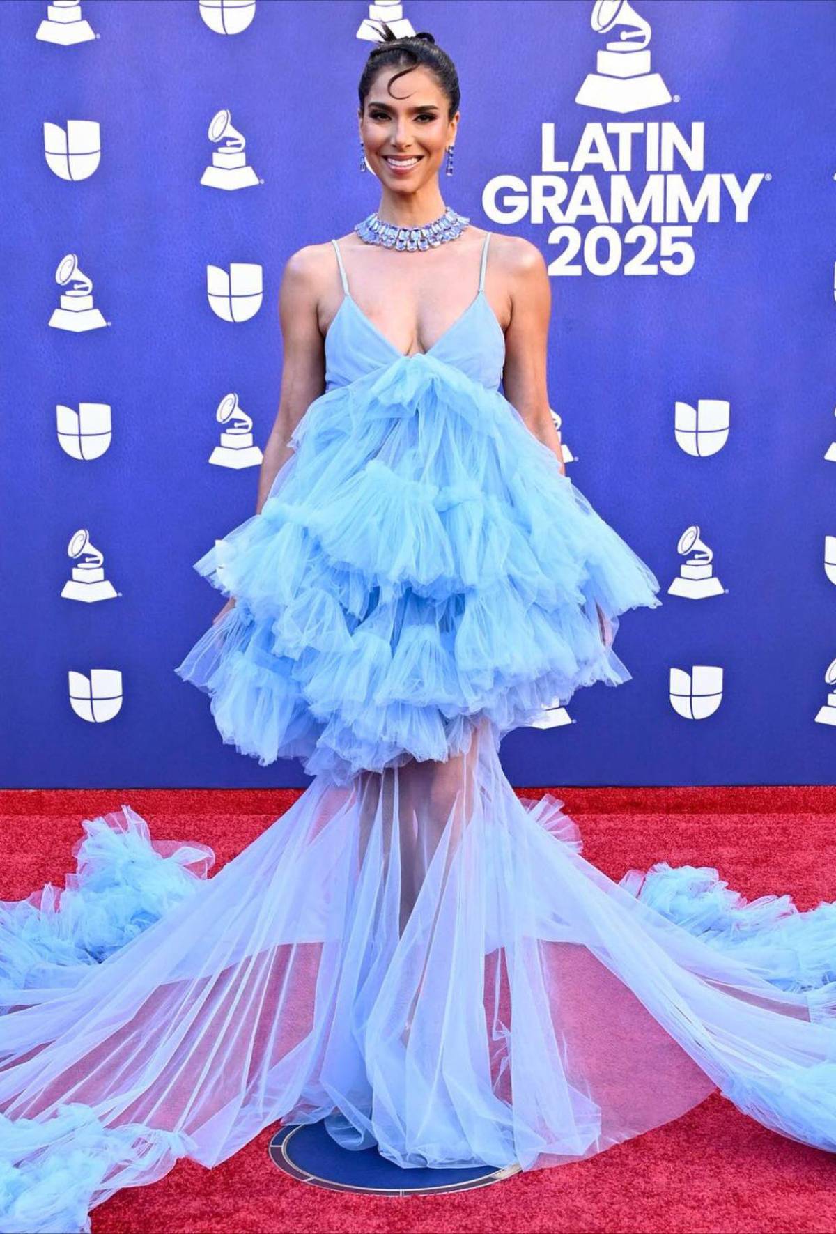 Maluma, Nicki Nicole, Gala Montes y más artistas en la alfombra de los Latin Grammy