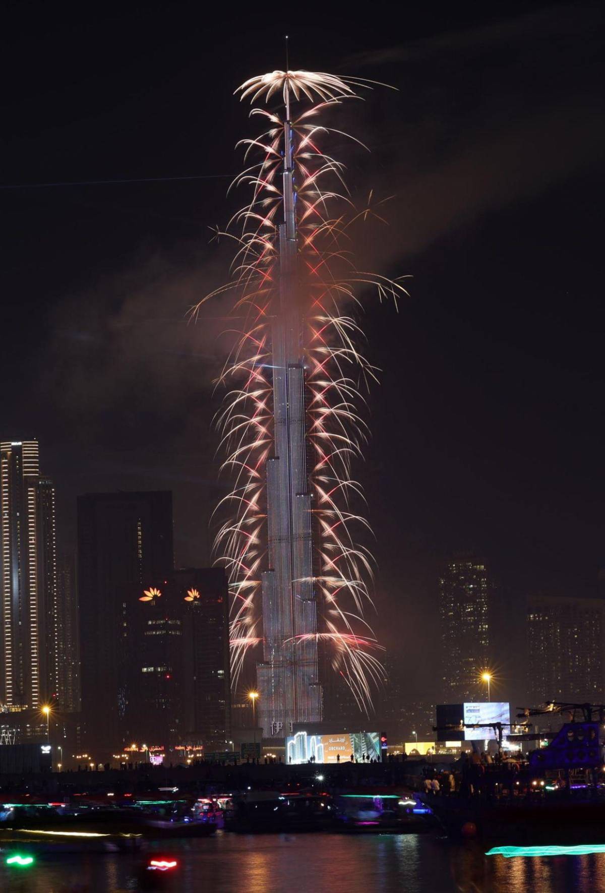 En fotos: así recibió Dubái el Año Nuevo 2025