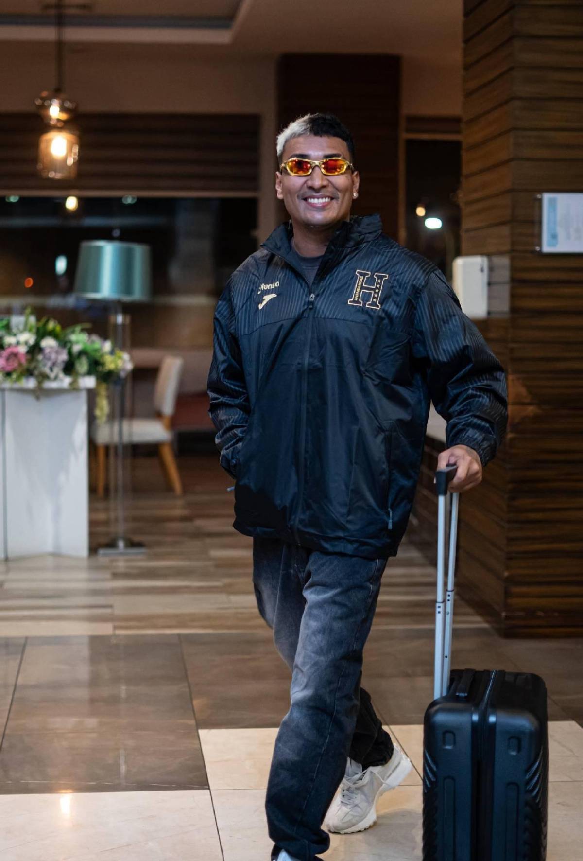 Las bellas novias de los futbolistas de la selección de tiktokers de Honduras