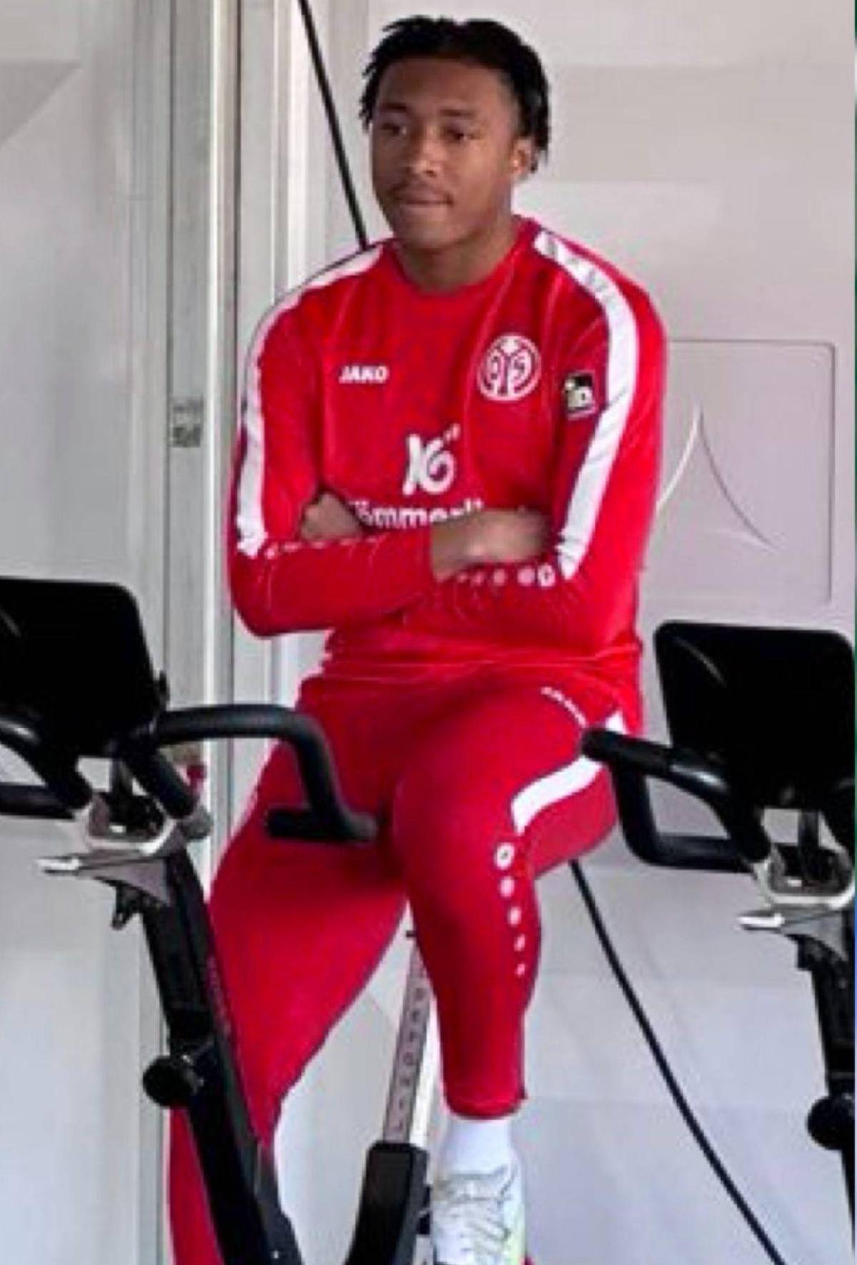 Fichajes: Legionario deja Alemania, barrida en Real España y jugará su última final con Motagua
