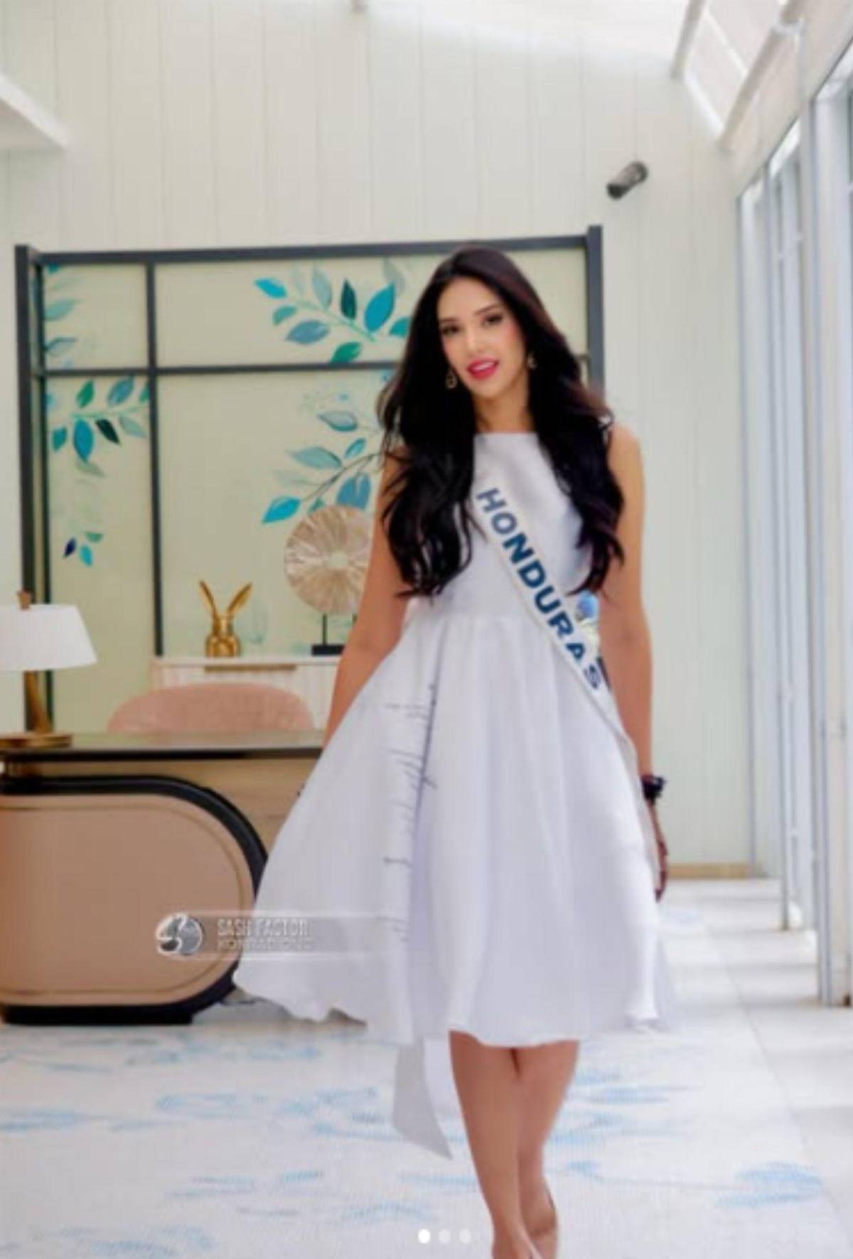 El poderoso mensaje de Alejandra Fuentes en su vestido, durante ensayos de Miss Universo