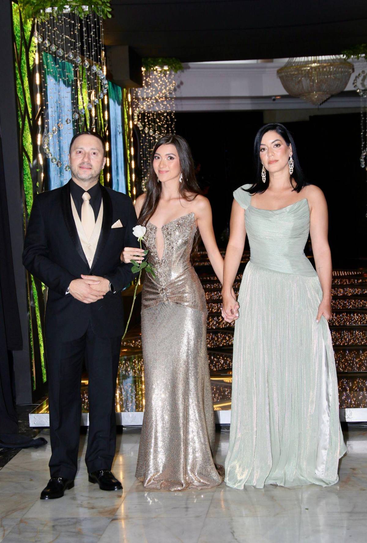 Padres y seniors, juntos en la Prom Night 2026 de Dowal School