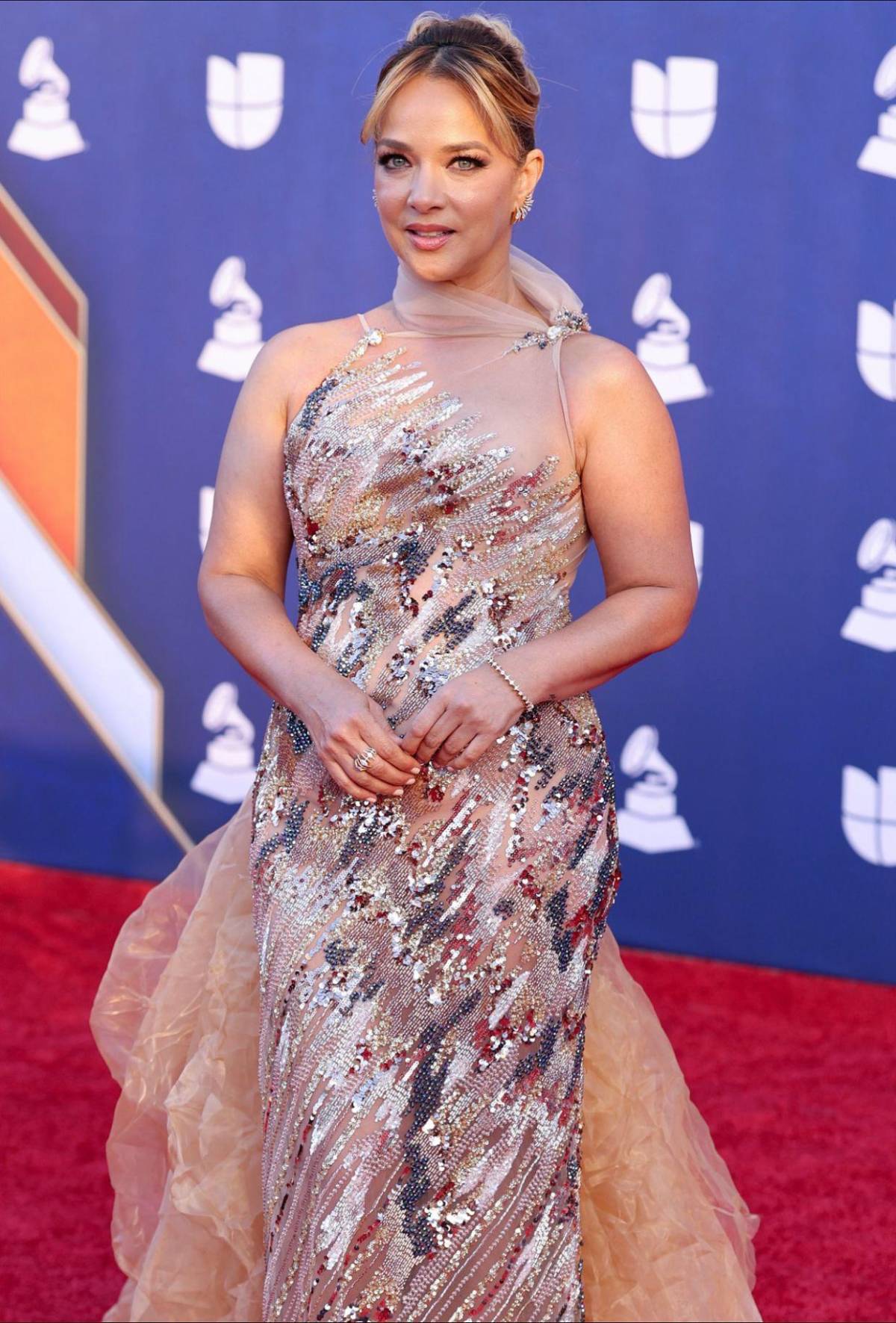 Maluma, Nicki Nicole, Gala Montes y más artistas en la alfombra de los Latin Grammy