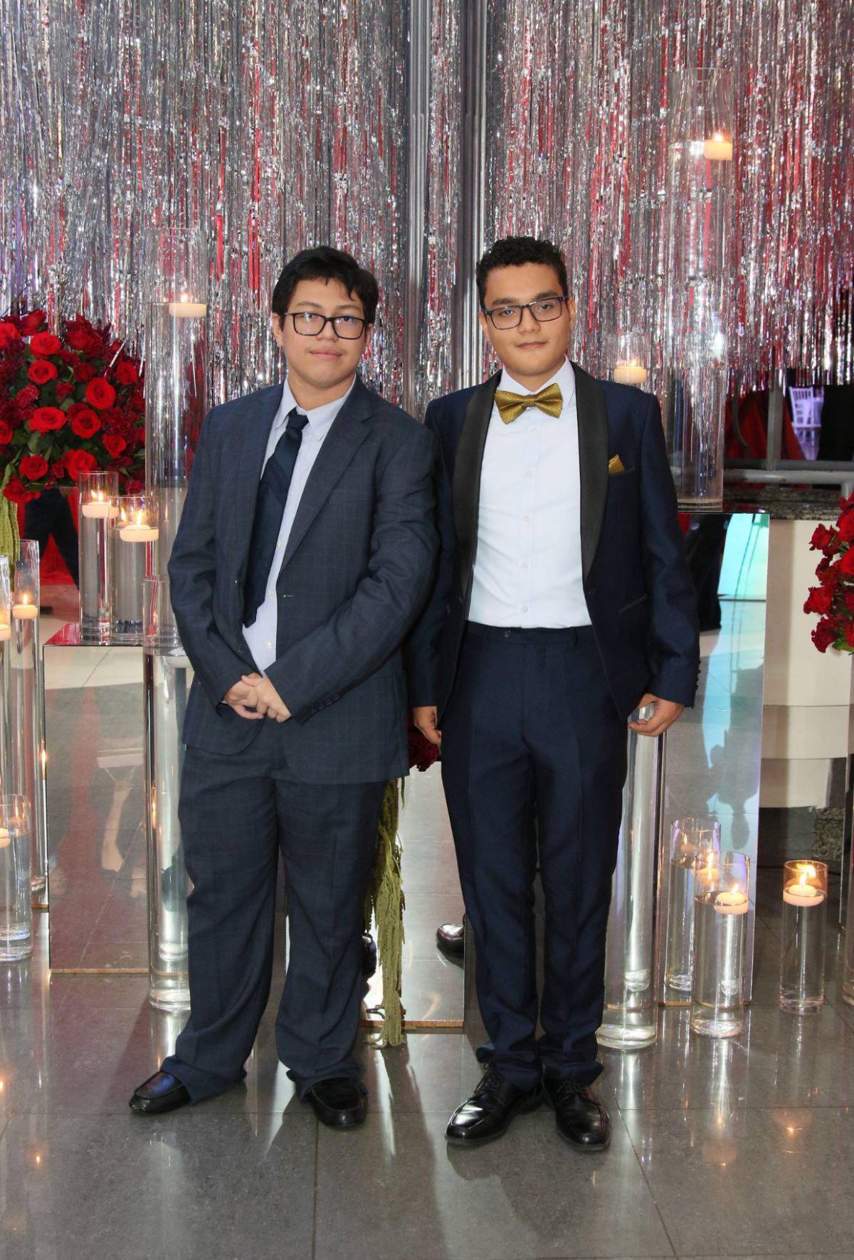 Entre nostalgia y estilo, los seniors de Nashville School celebran su fiesta prom