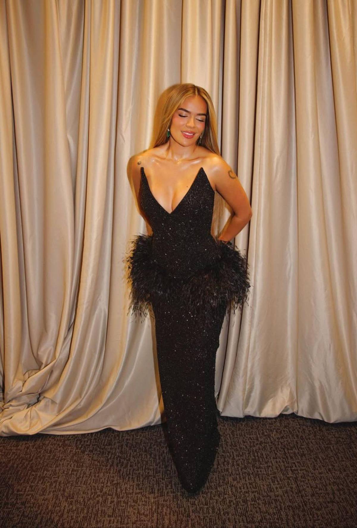 ¿Karol G es bisexual?   Declaraciones de la cantante alimentan el debate sobre su sexualidad