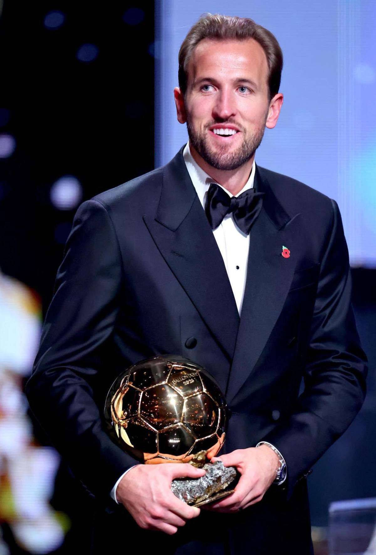 ¿Feo desplante a Harry Kane? El gesto de Lamine Yamal tras no ganar el Balón de Oro
