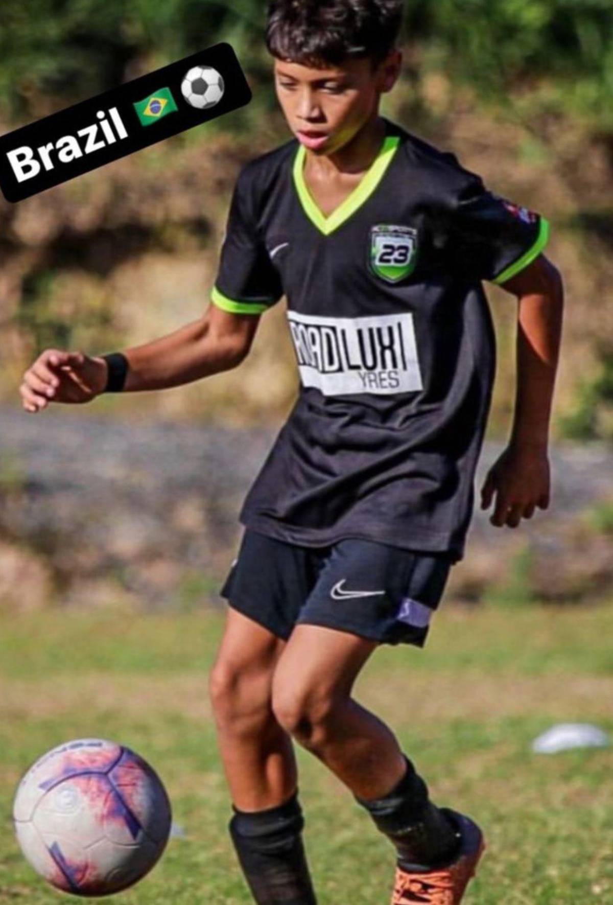 EE UU le roba a Honduras una joyita catracha que juega en la academia del Barcelona