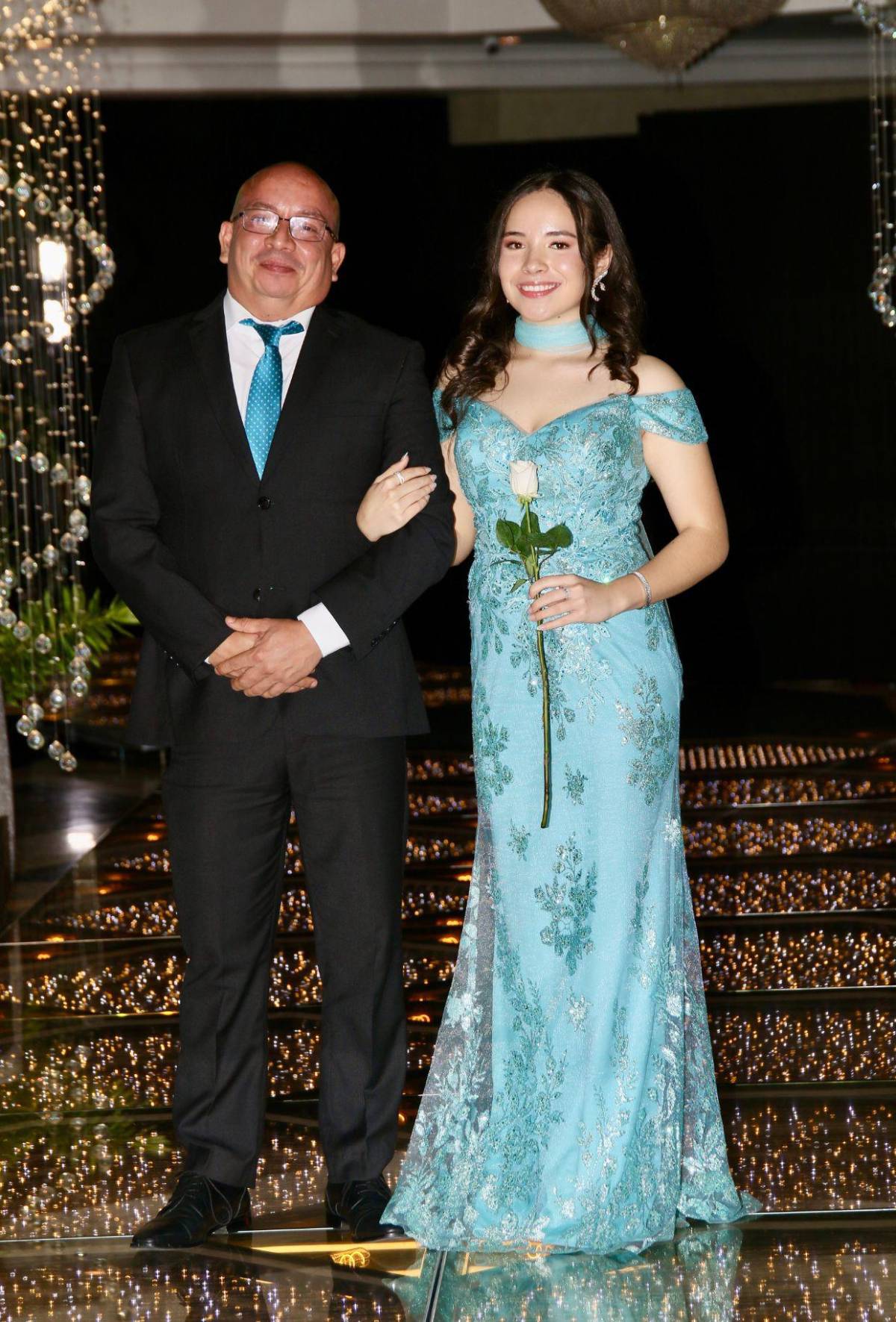 Padres y seniors, juntos en la Prom Night 2026 de Dowal School