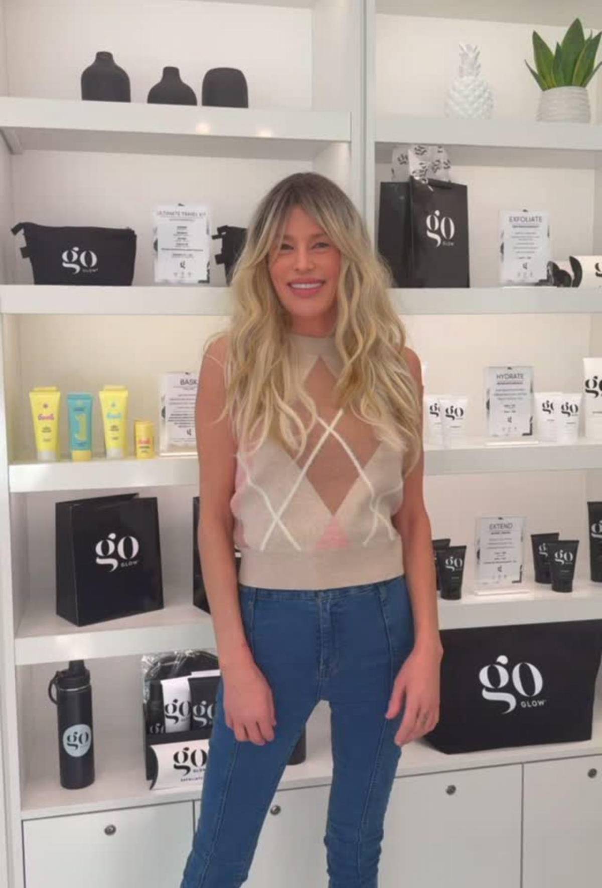 Ha sido un infierno: exestrella de reality obtiene diagnóstico tras batallar con parásito facial