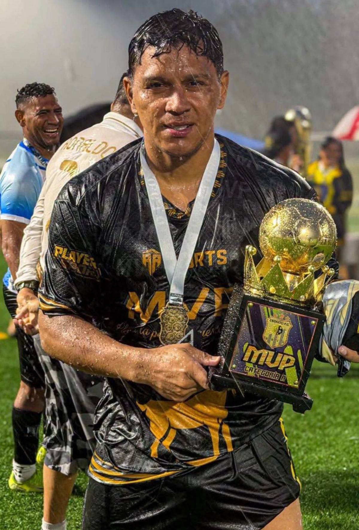 Bryan Moya sorprende tras dejar el fútbol profesional: ahora se gana la vida en EE UU y México