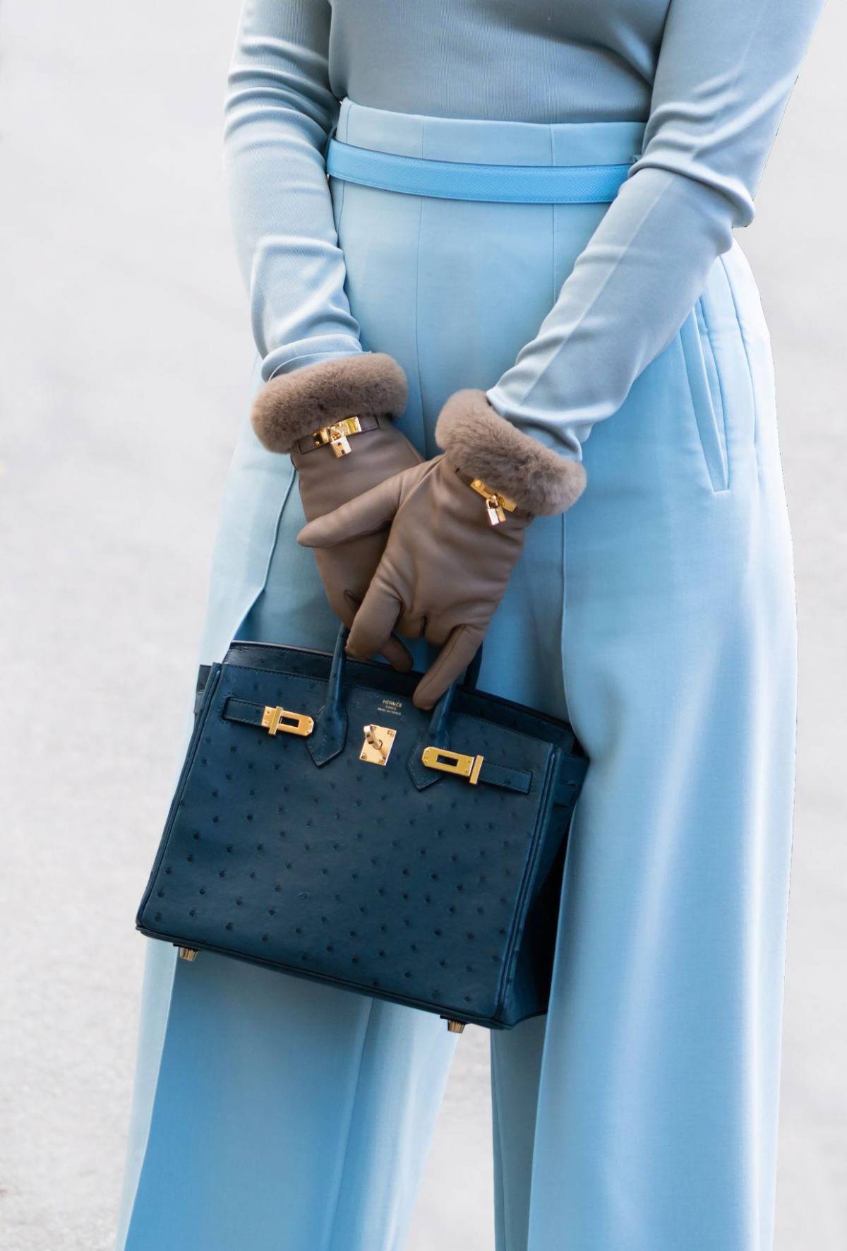 El cuero es tendencia en 2025: Cómo lucir esta prenda clásica de manera moderna