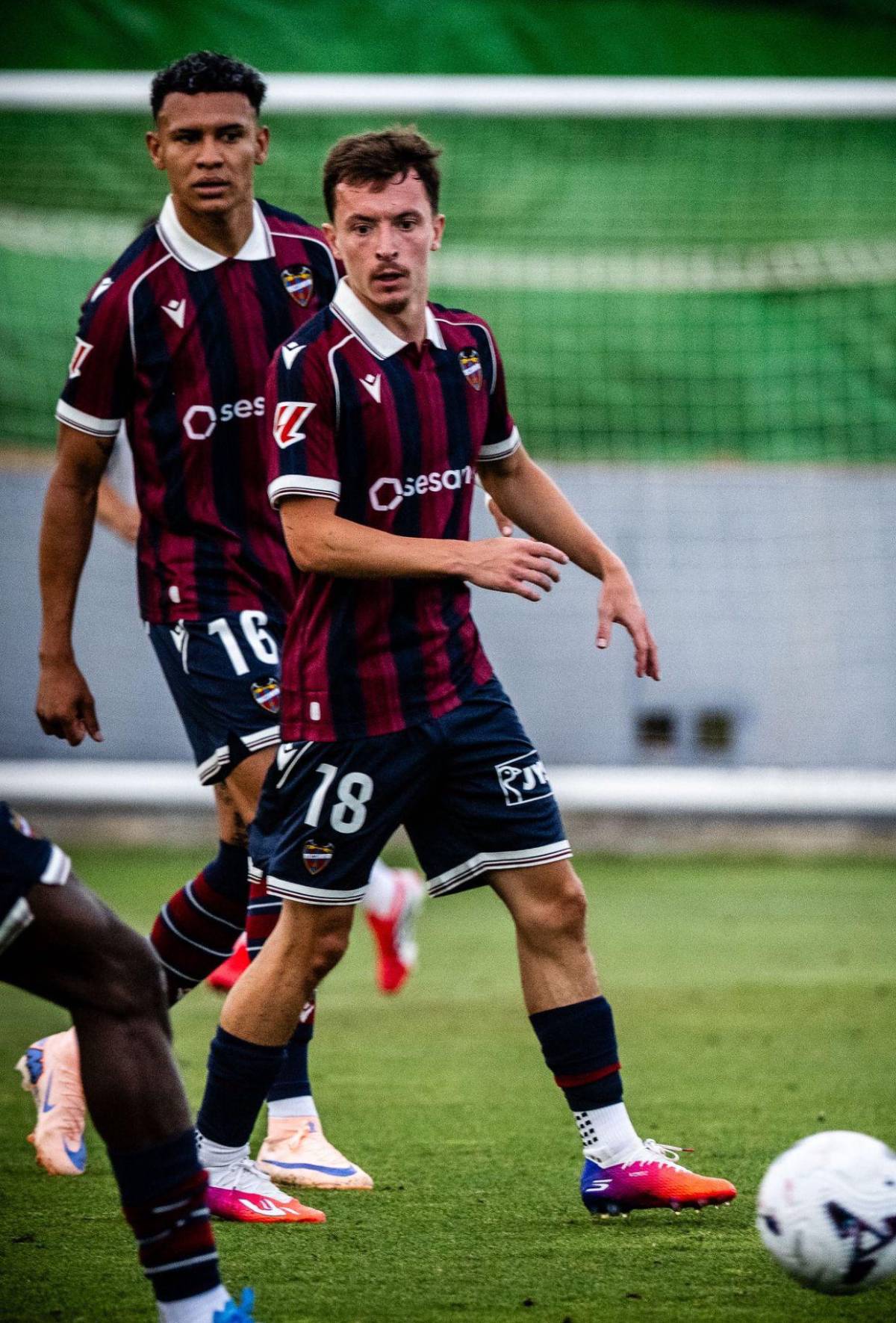 Fichajes: Kervin Arriaga interesa a histórico, Deybi Flores ya está en África y exOlimpia al España