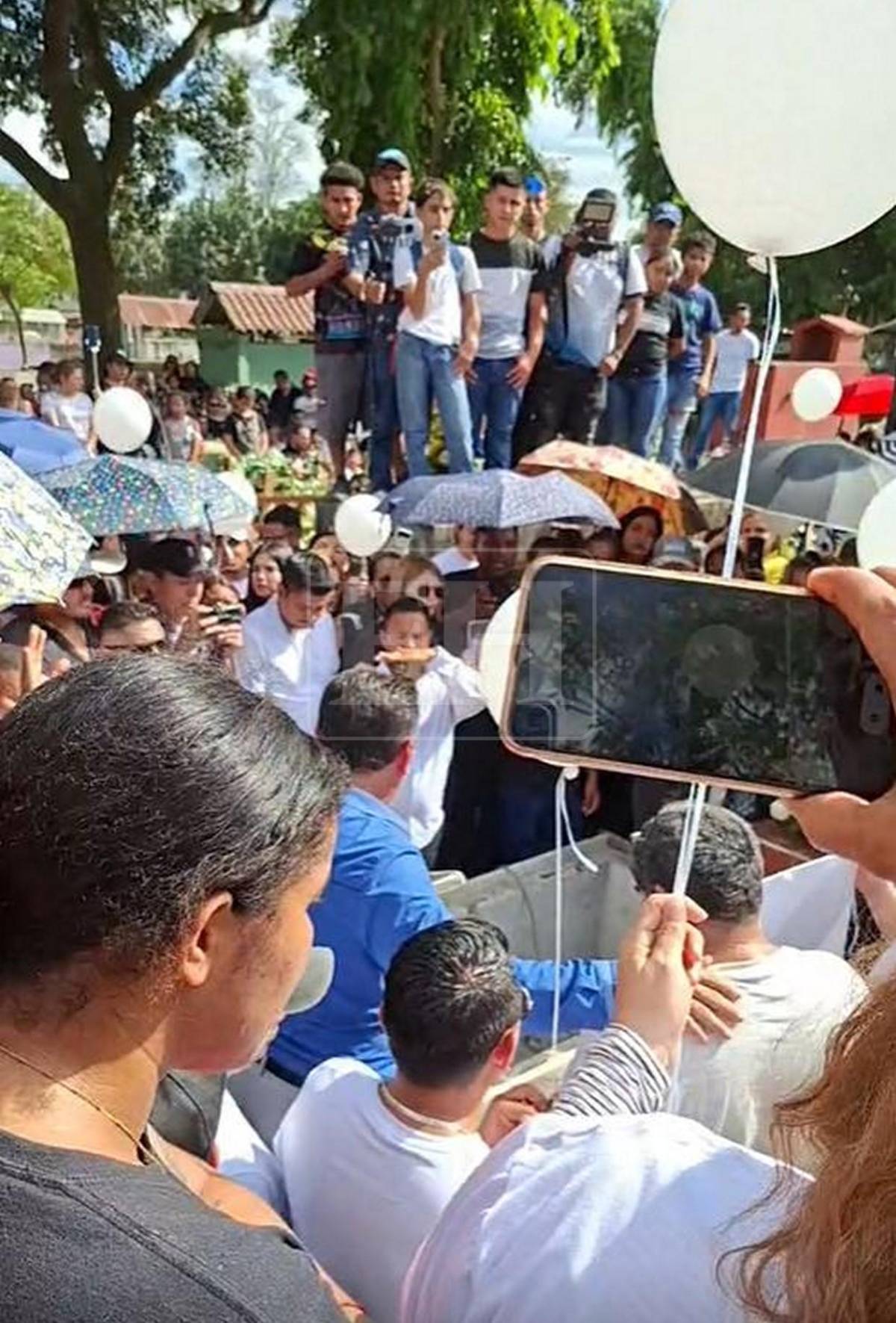 Doloroso último adiós al joven tiktoker Hernán Martínez en Cofradía