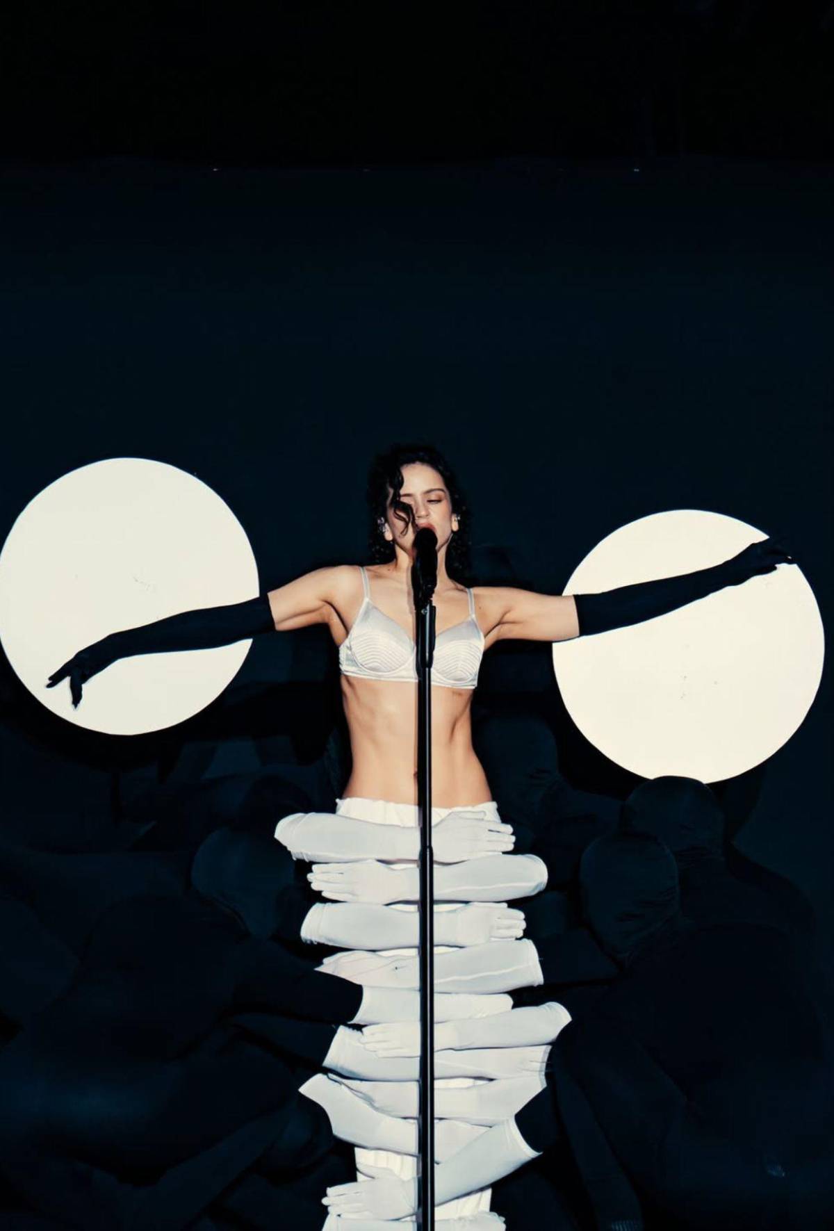 Los más escuchados: artistas latinos que dominan las reproducciones este 2026