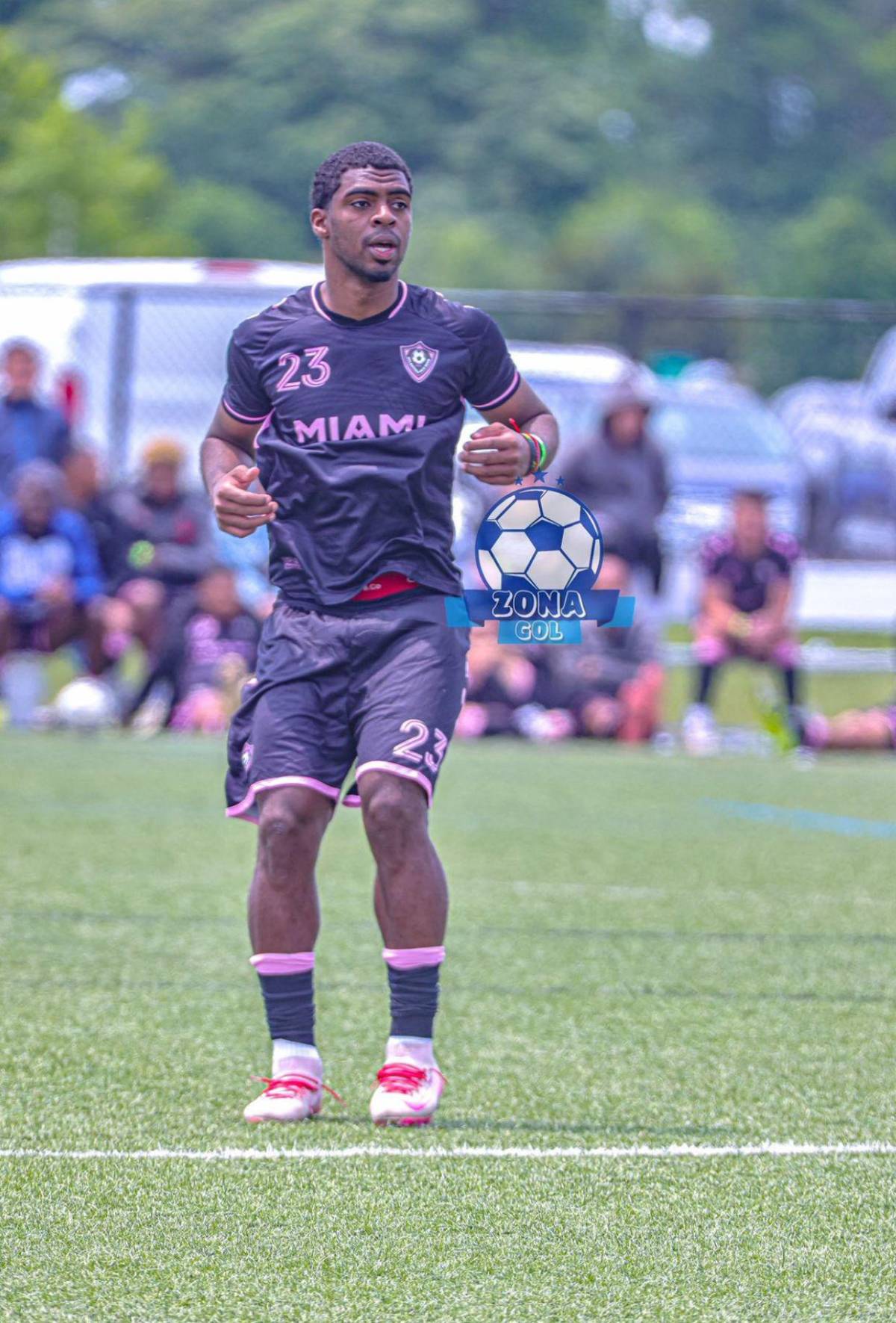 Beneficios y salarios de futbolistas hondureños que van a jugar burocrático a EE UU