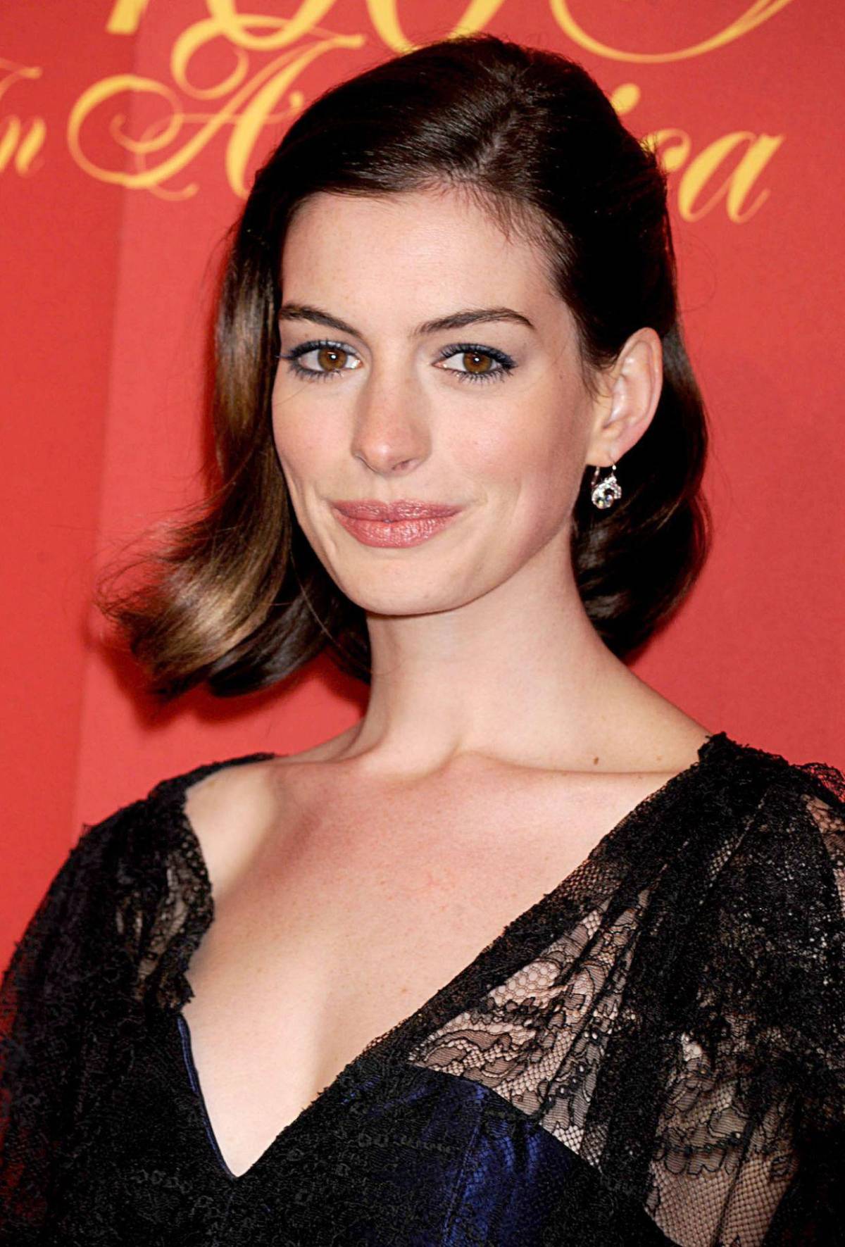 La impactante confesión de salud que Anne Hathaway se guardó por 10 años