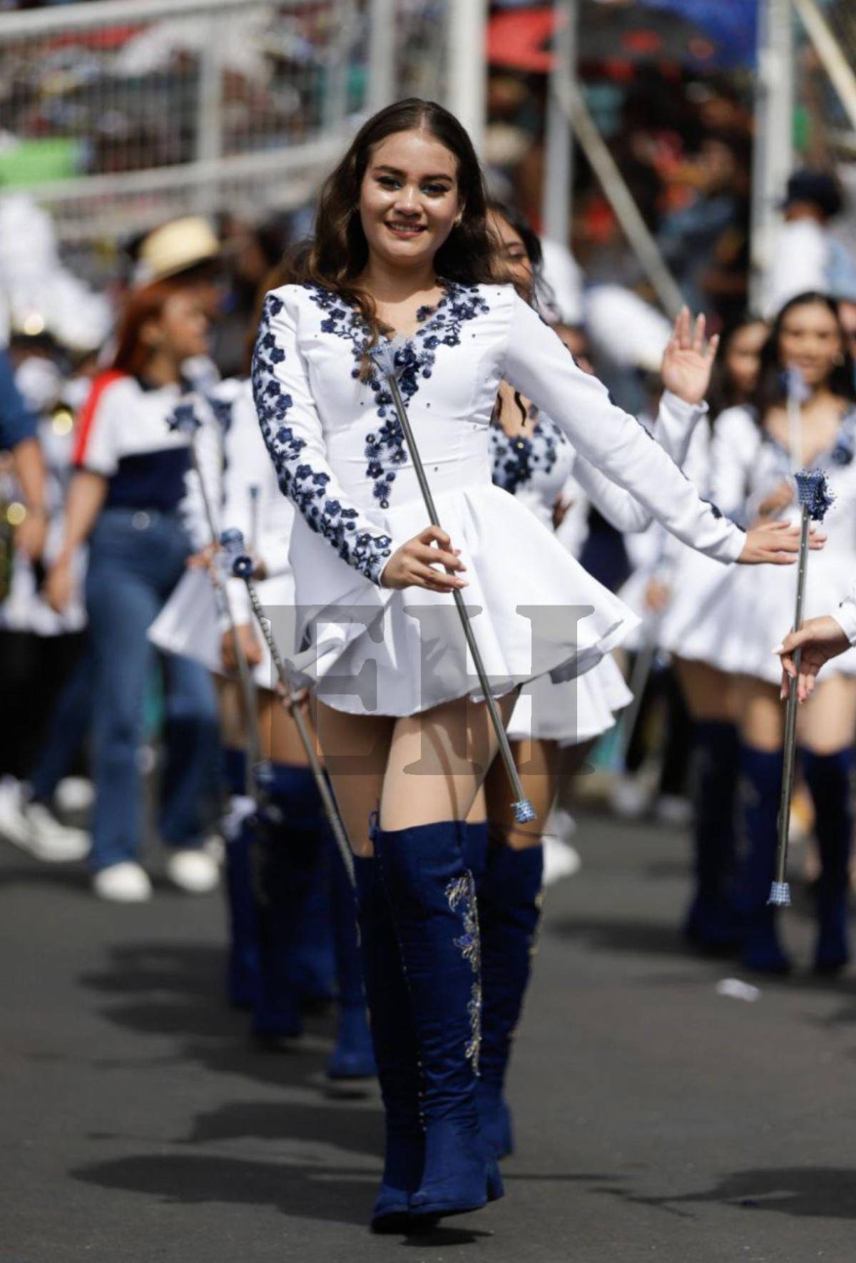 Ana Sofía Banegas, del Cultura Nacional School, una de las más aplaudidas en los desfiles patrios