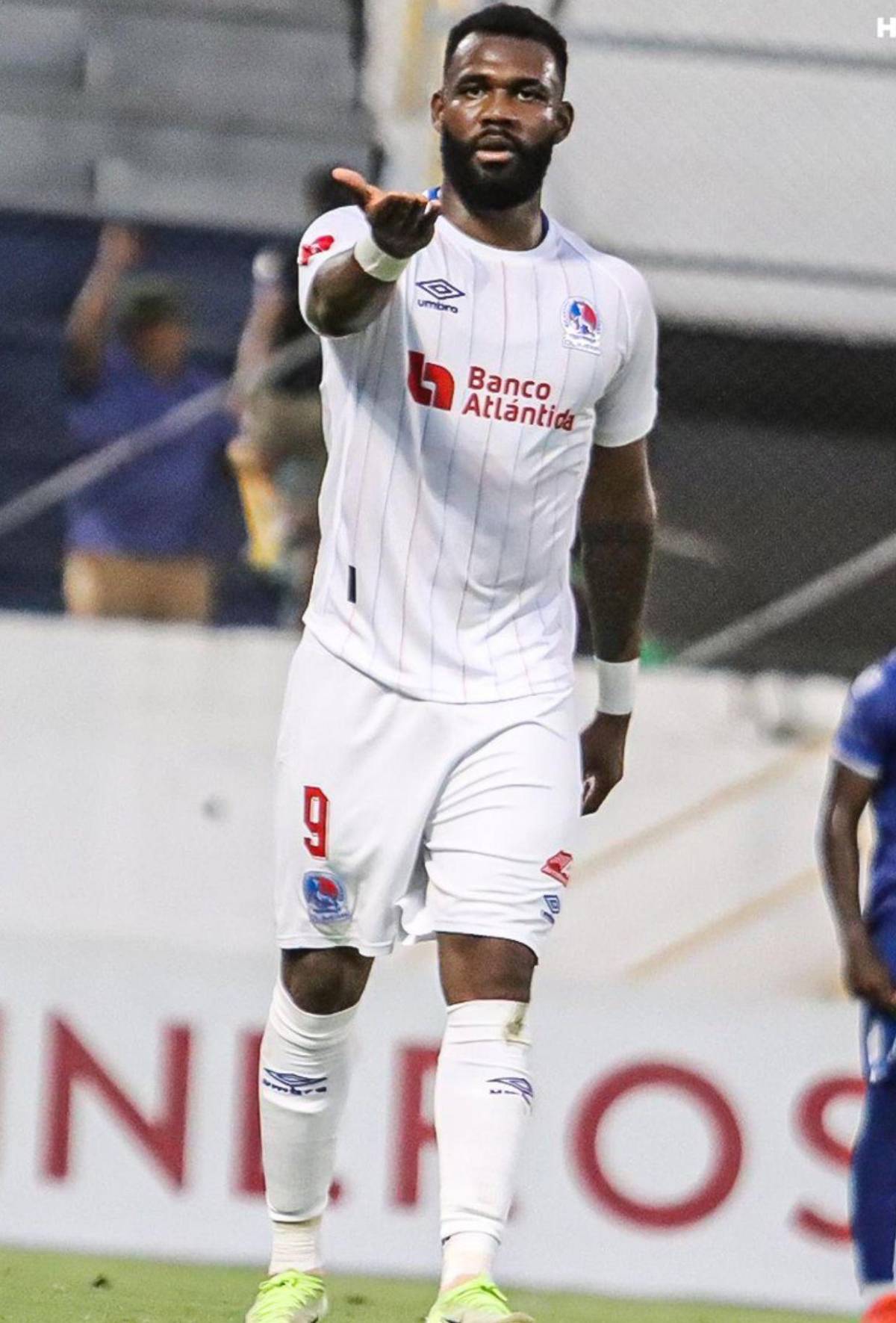 Fichajes: Hondureño interesa en la Serie A y seleccionado rechaza al Saprissa