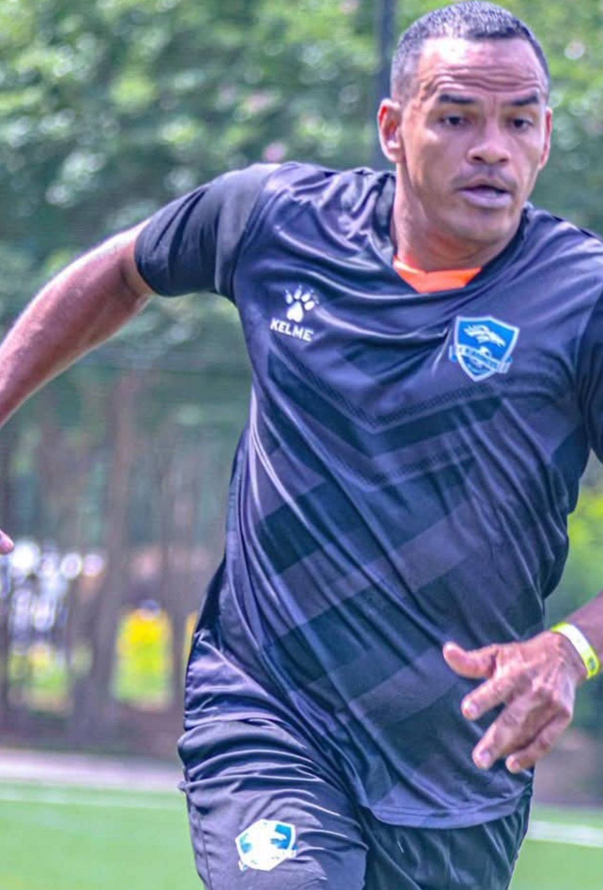 Futbolistas de Liga Nacional se fueron a jugar burocrático en EE UU: Uno milita en Europa