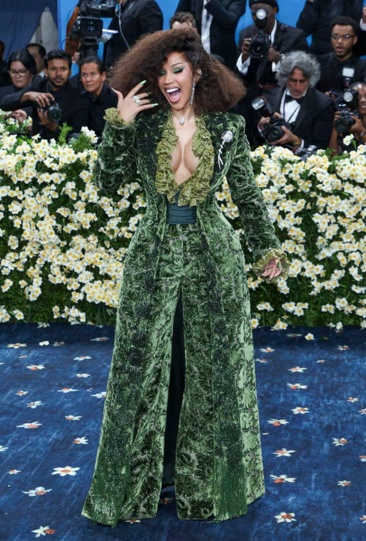 La cuota hispana en la Met Gala 2025: Shakira, Bad Bunny, Rosalía y más