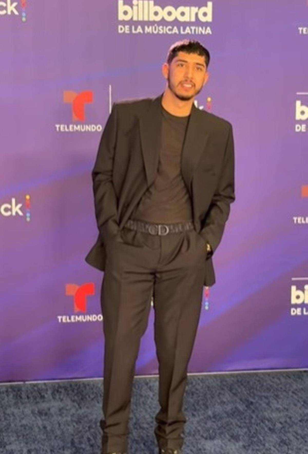 La alfombra azul de los Premios Billboard de la Música Latina 2025: Todos los looks