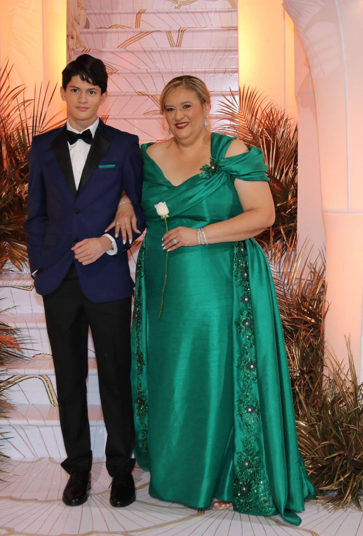 Desfile de padres e hijos en la Prom Night 2026 de Elvel School
