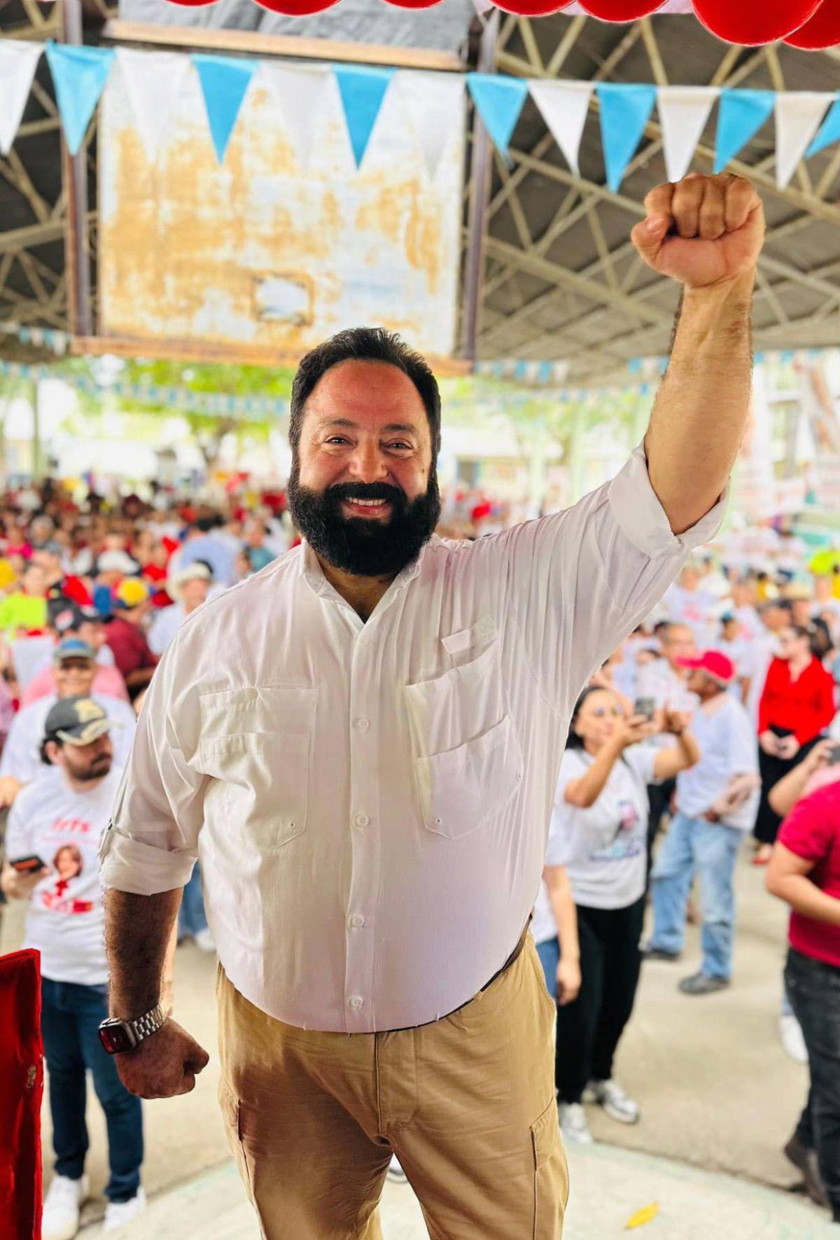 Famosos que están siendo favorecidos con el voto en planillas de diputados