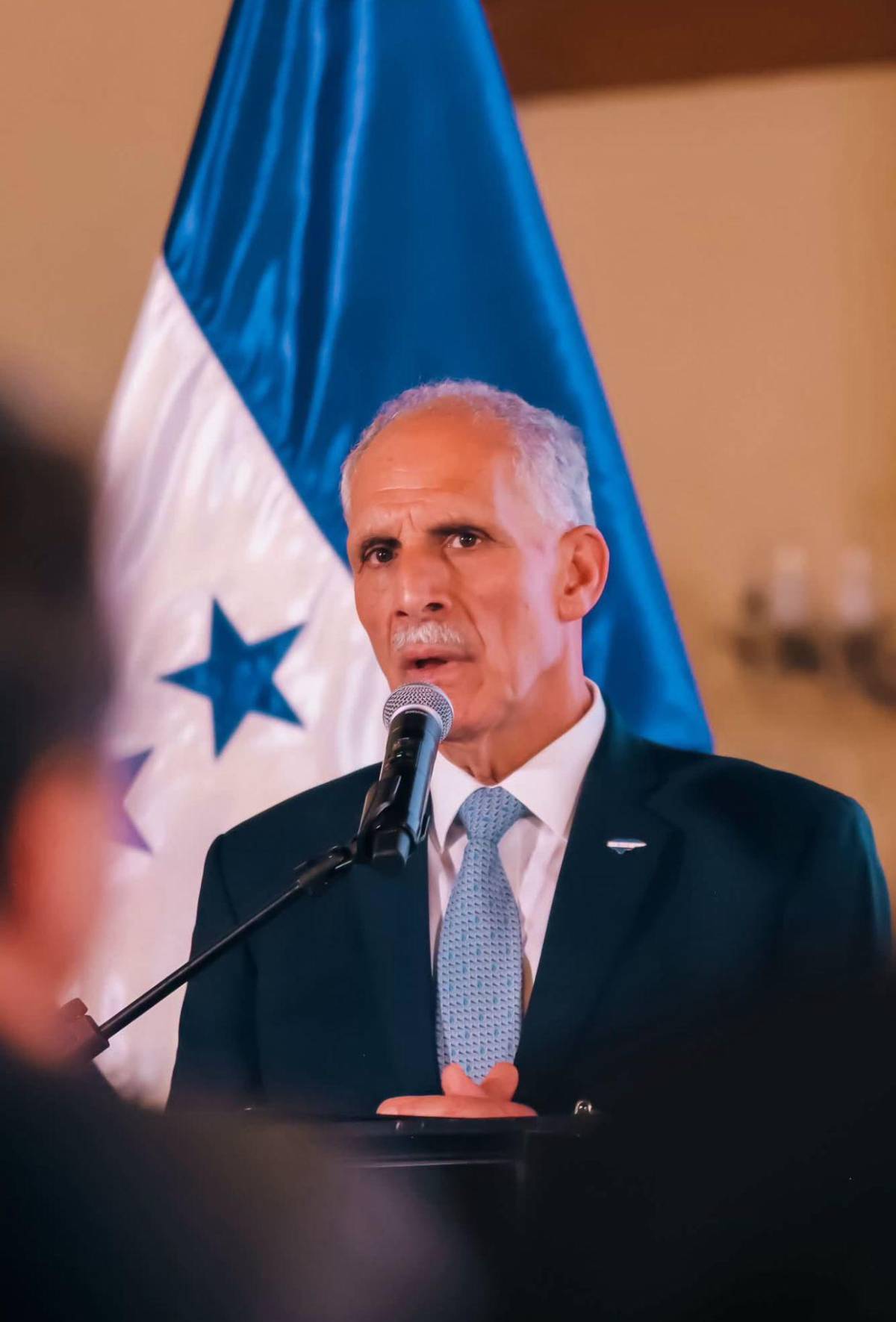 Octavio Pineda revela el vínculo que tiene con Nasry Asfura y Cossette López
