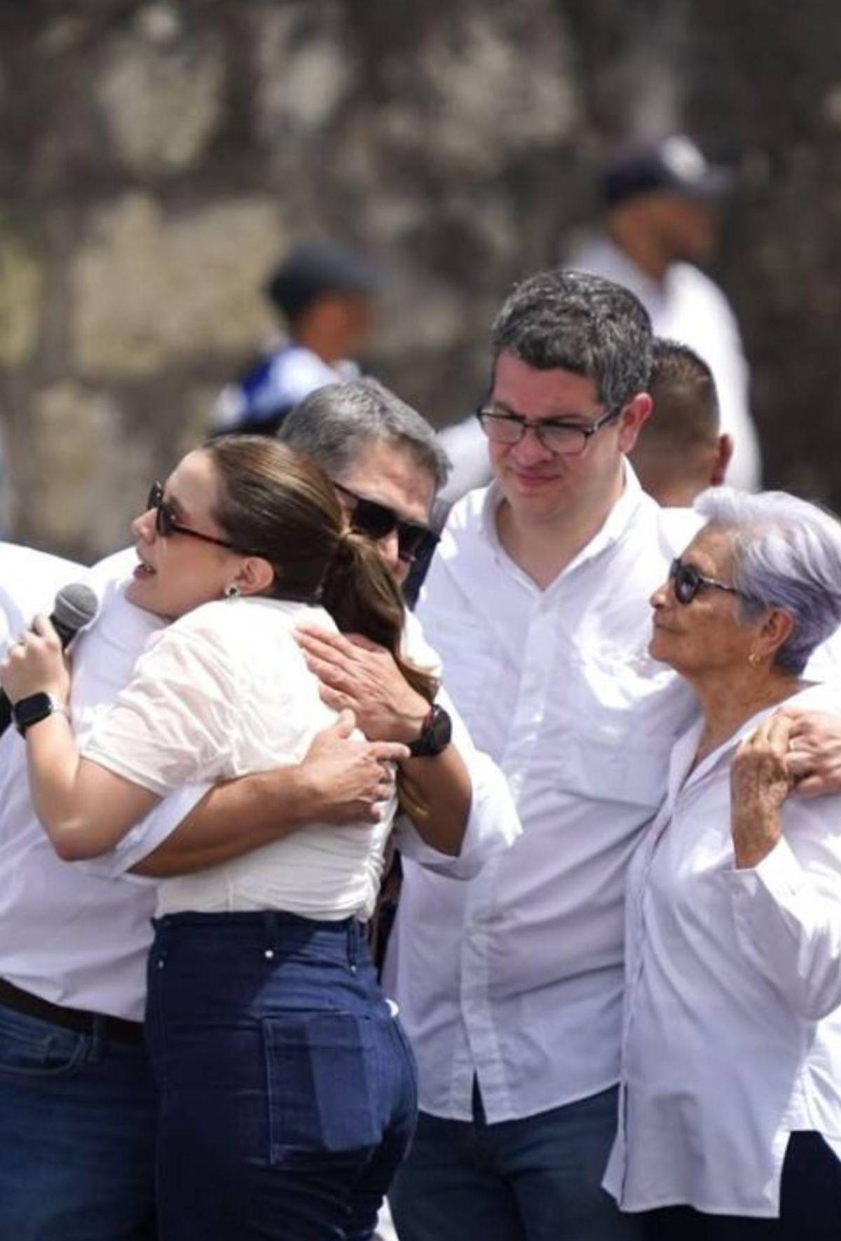 Quién es Sebastián, el prometido de Daniela, hija de Juan Orlando Hernández