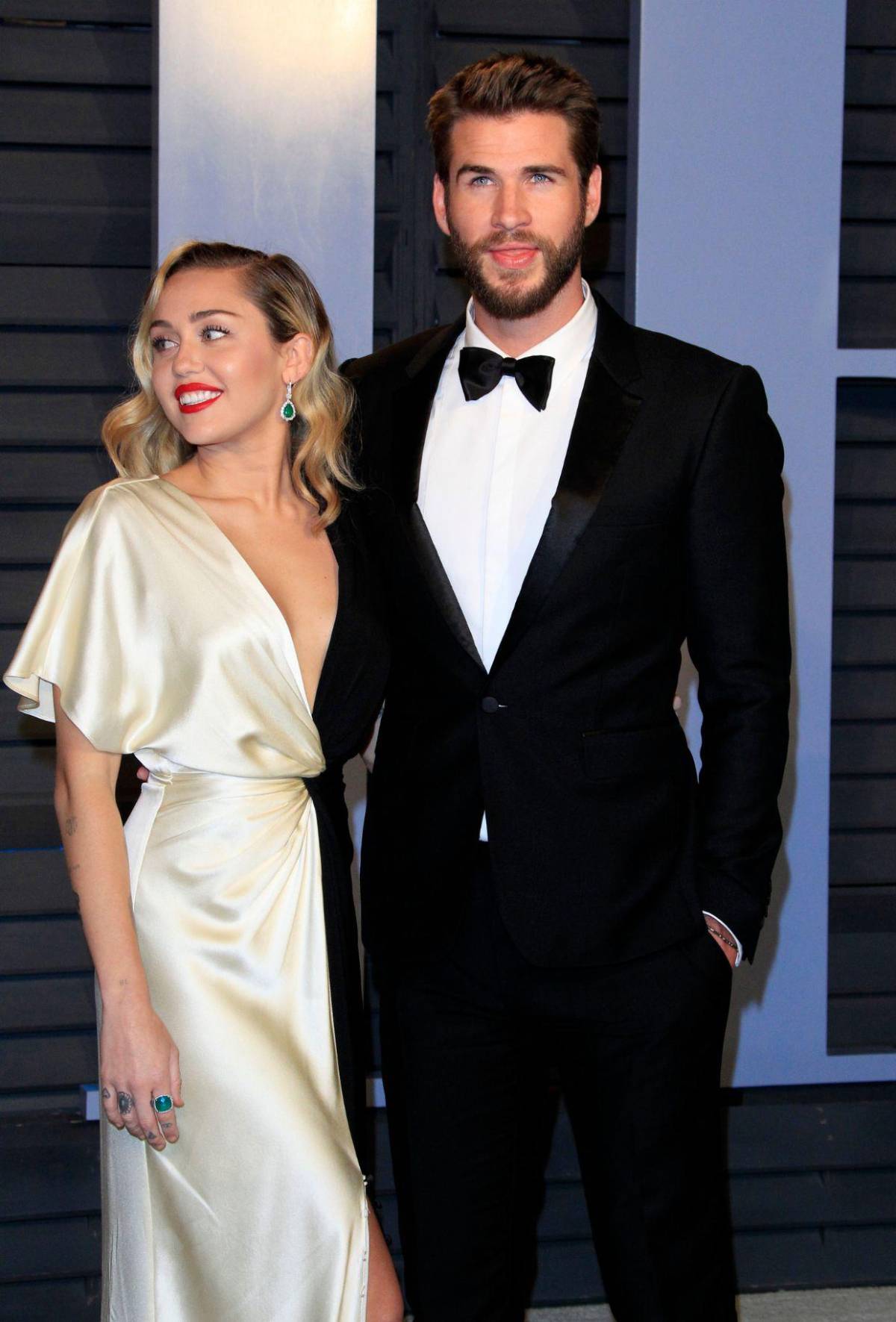 Miley Cyrus se compromete con Maxx Morando: Así lució la cantante su anillo